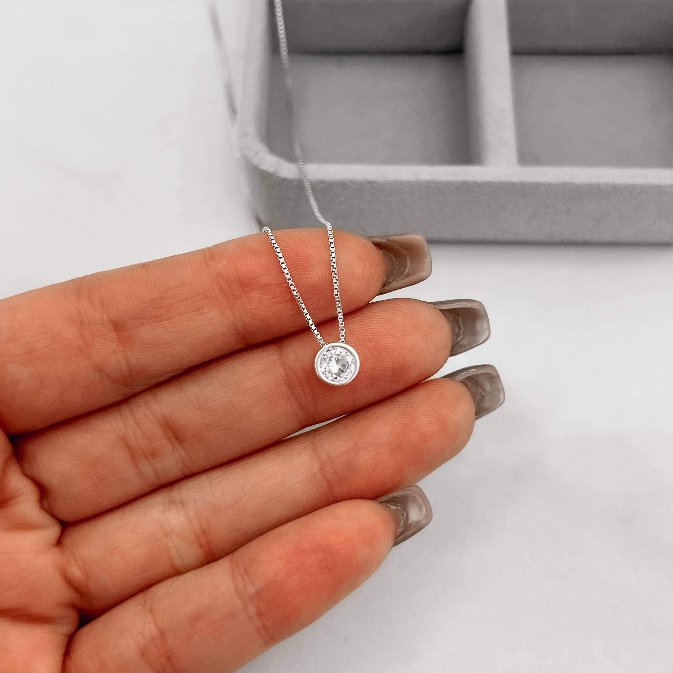 Imagem Colar zircônia embutida passante 5mm 40cm