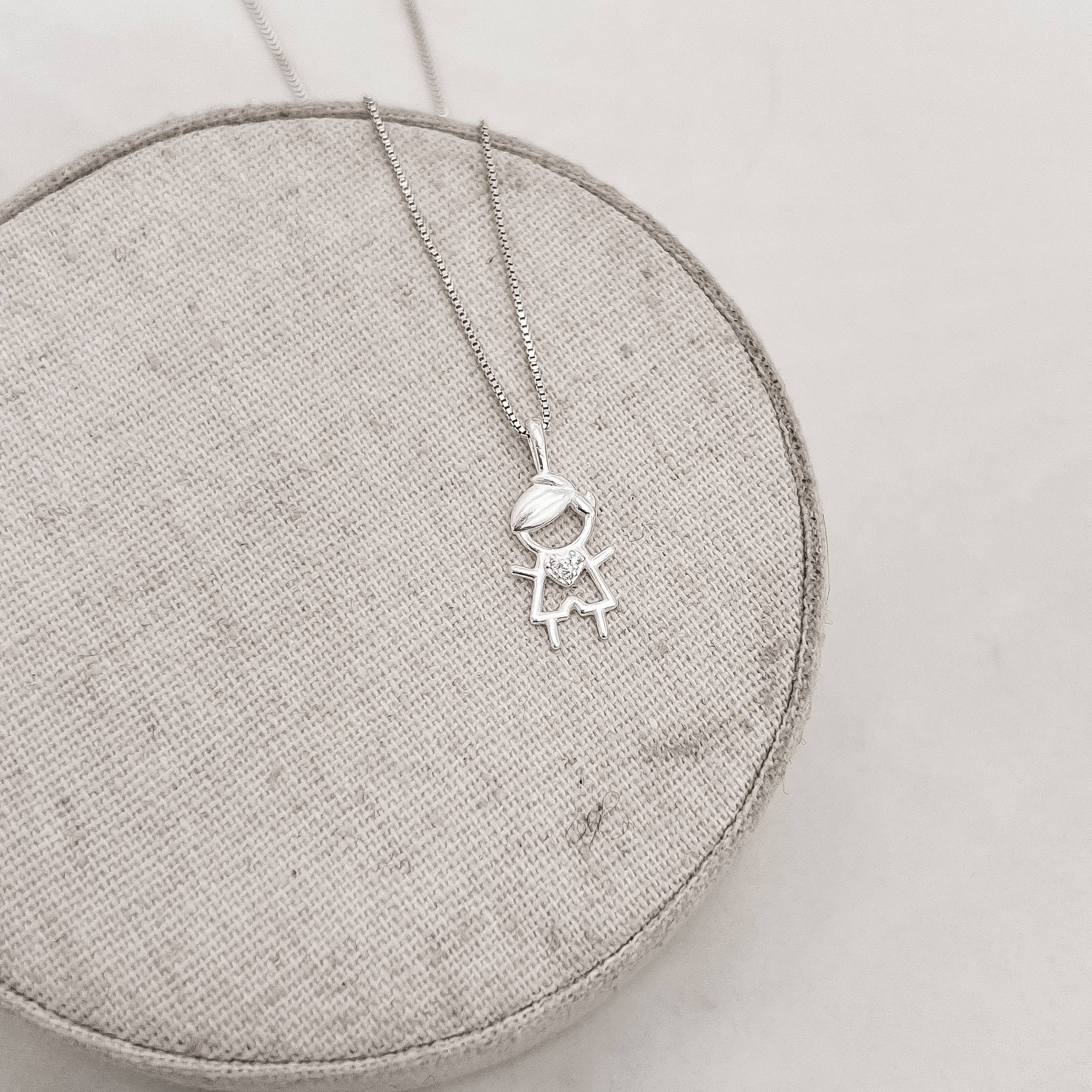 Imagem Secundária Colar pingente menino coração cravejado 15mm 45cm