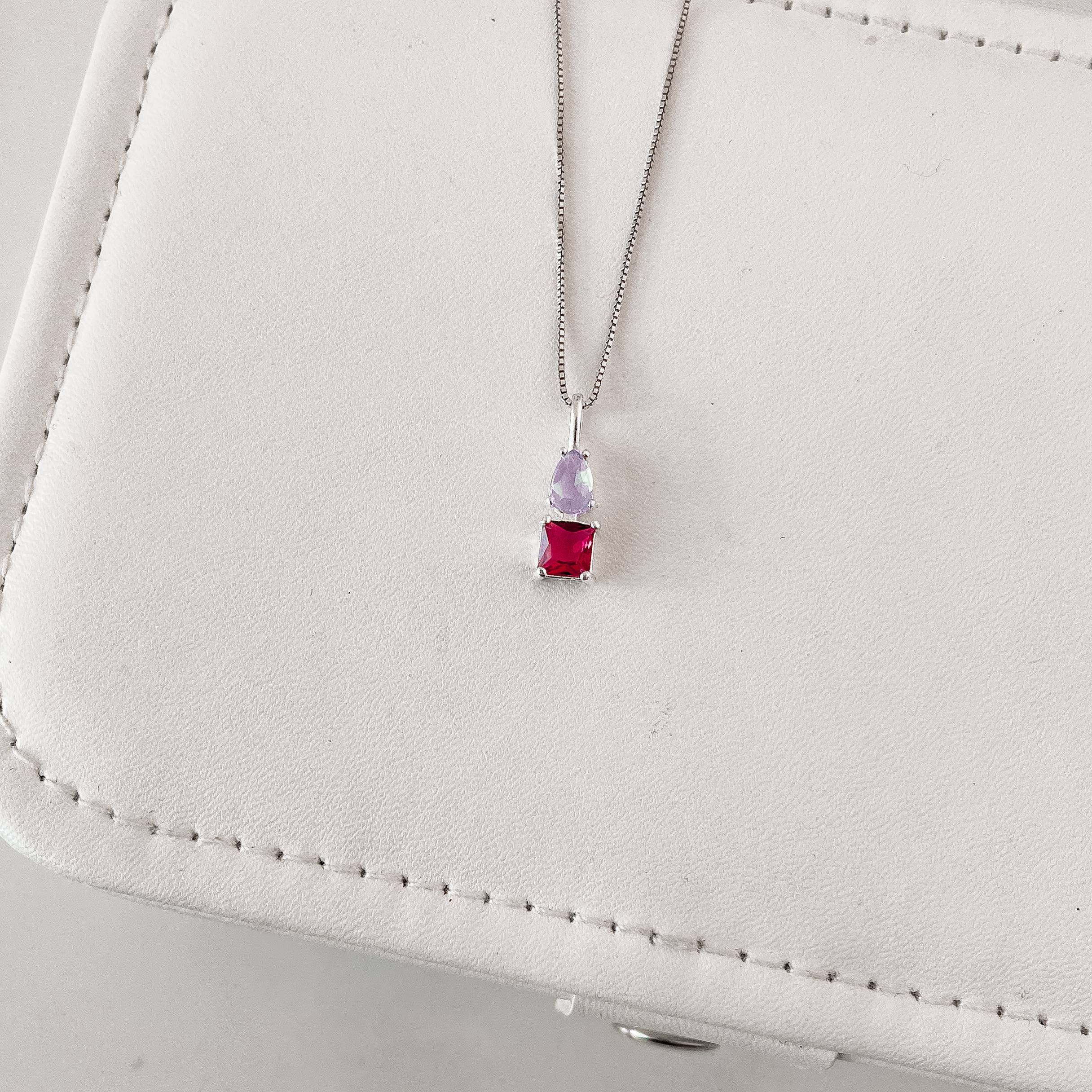 Imagem Secundária Colar pingente zircônias gota lilás e quadrada cereja 12mm 45cm