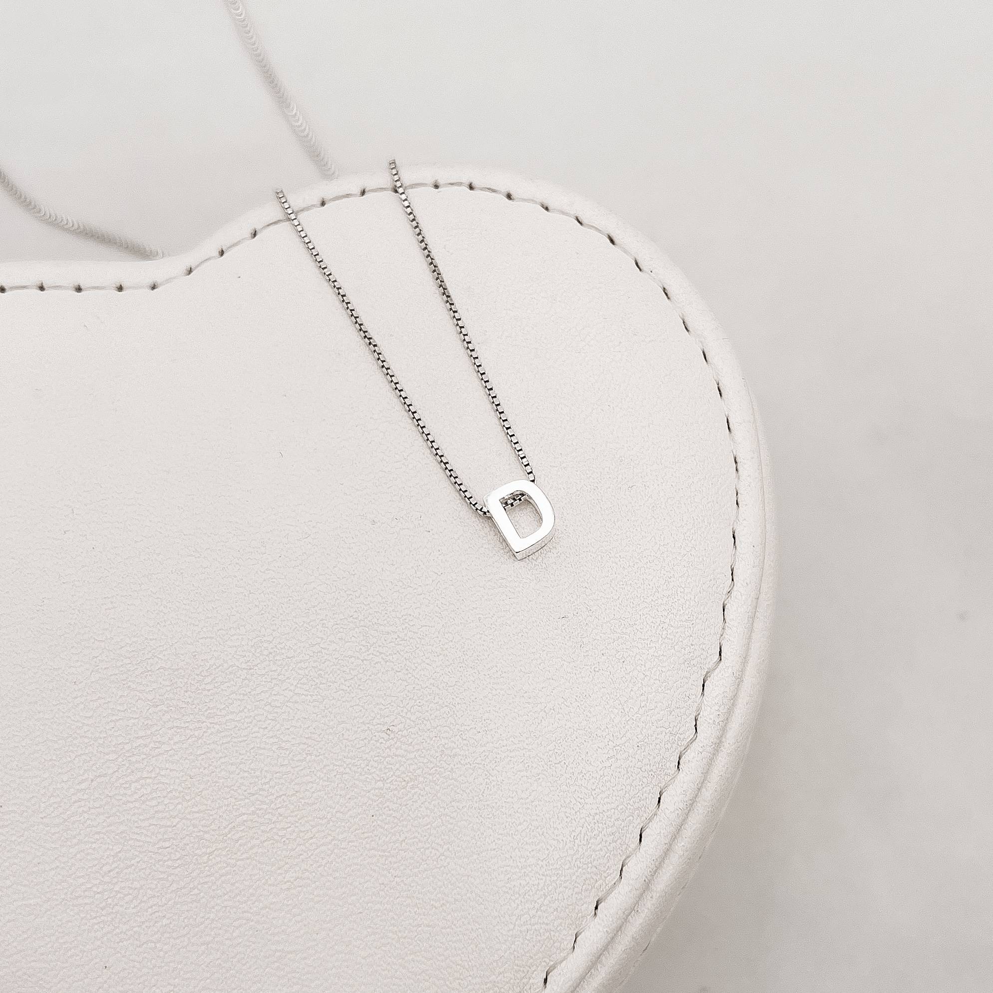 Imagem Colar letra D 6mm 45cm