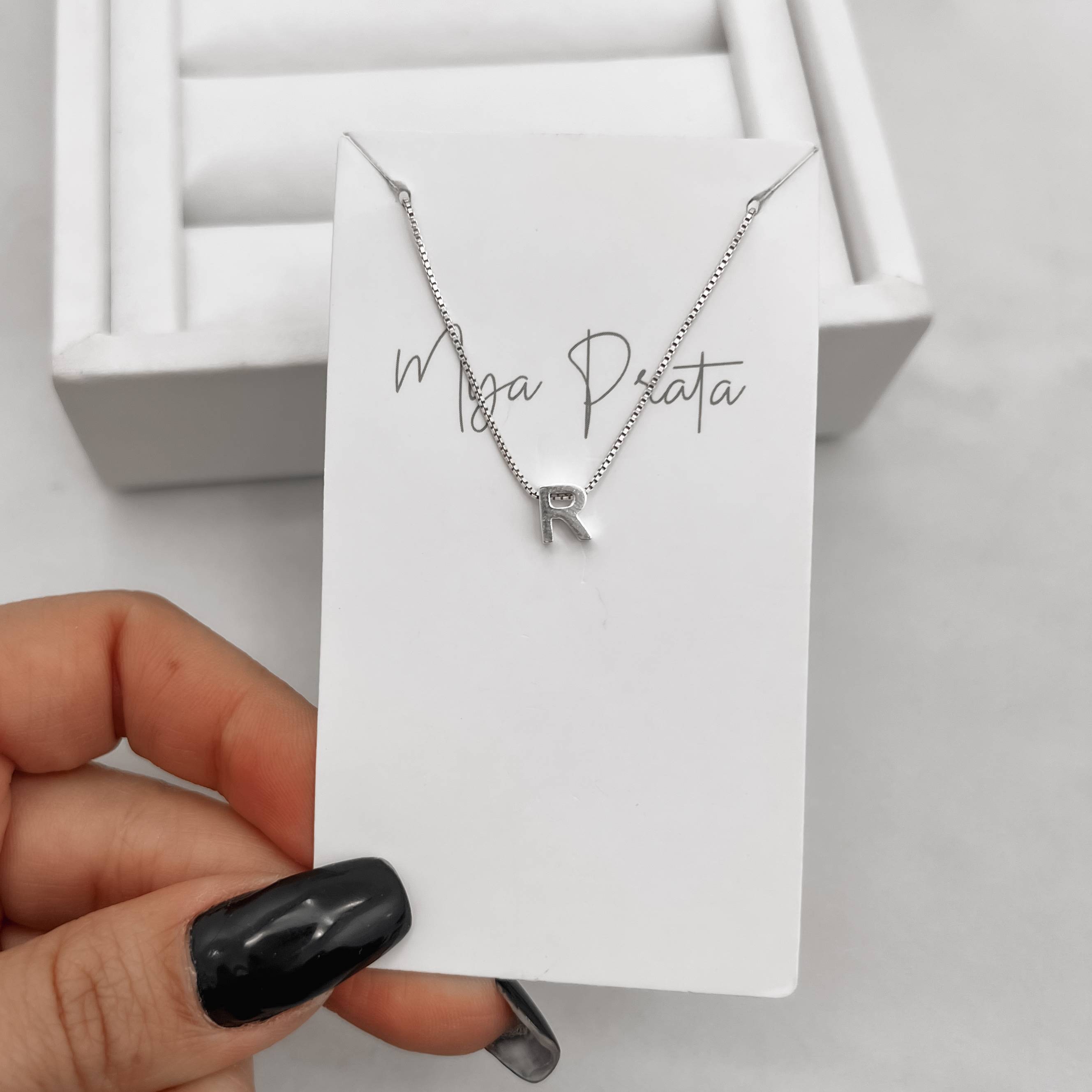 Imagem Colar letra R 6mm 45cm