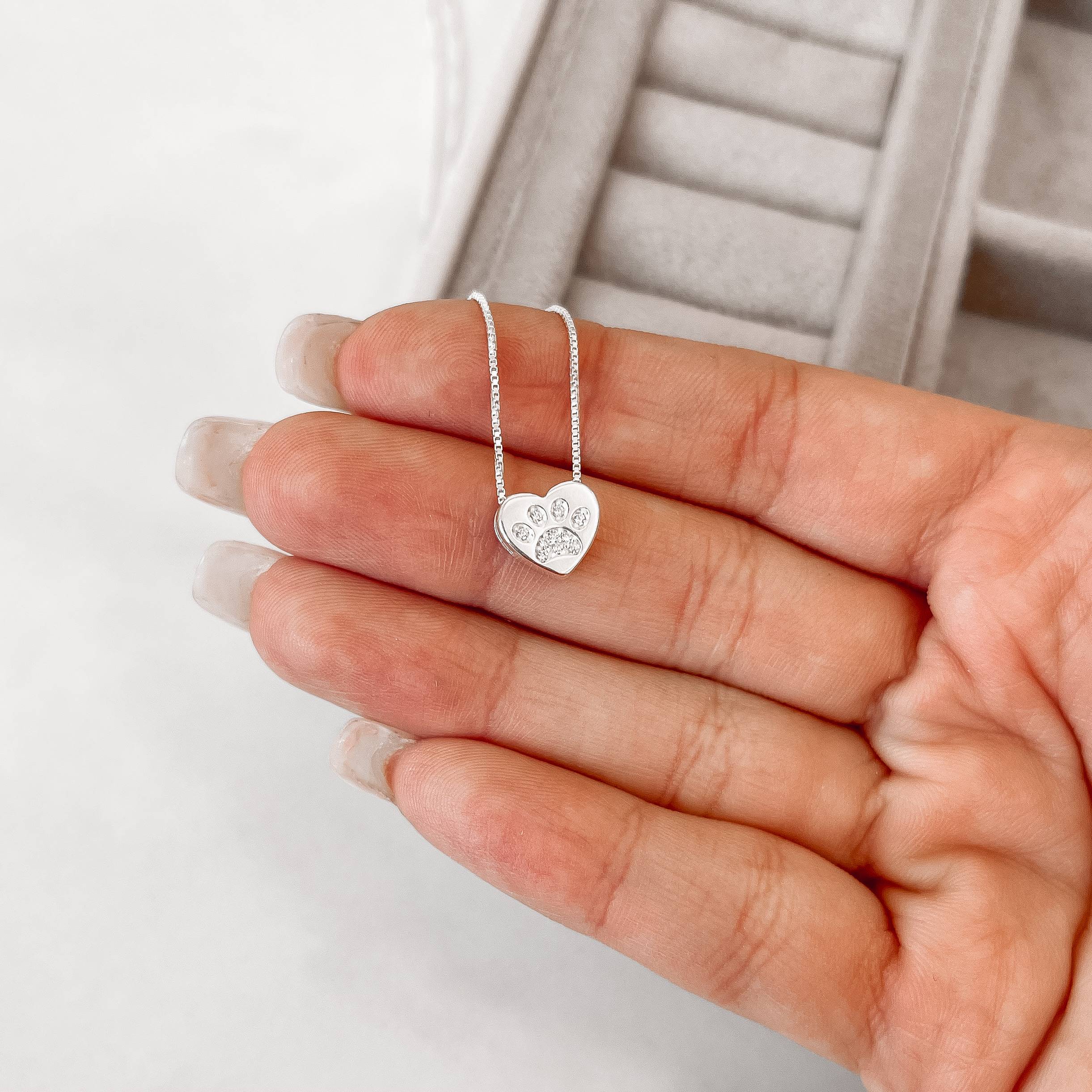 Imagem Secundária Colar coração pata cravejada 9mm 40cm