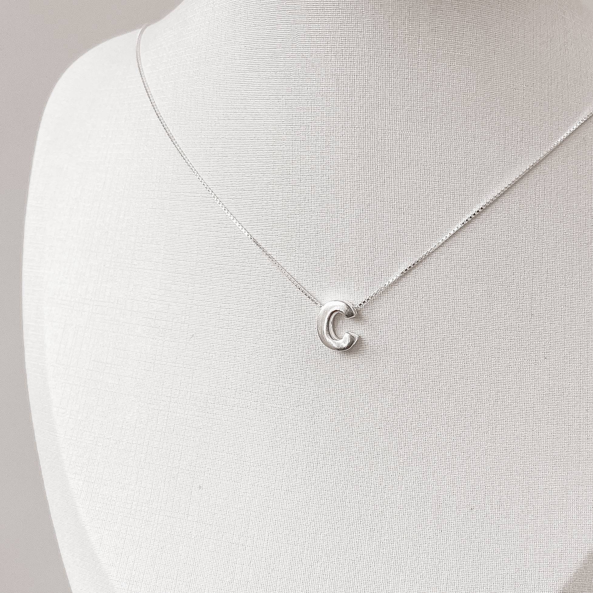 Imagem Colar letra C 9mm 45cm