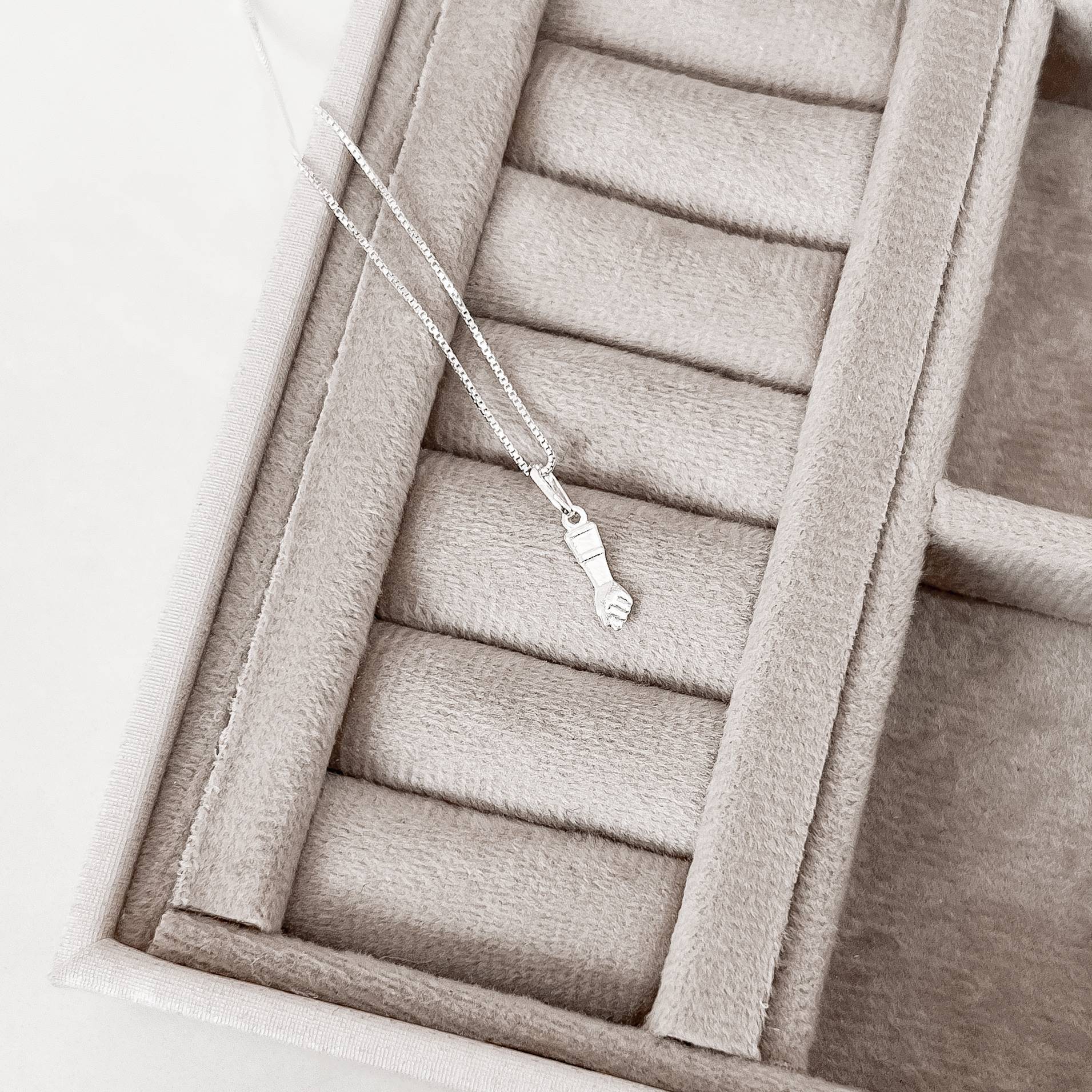 Imagem Colar pingente figa 10mm 45cm