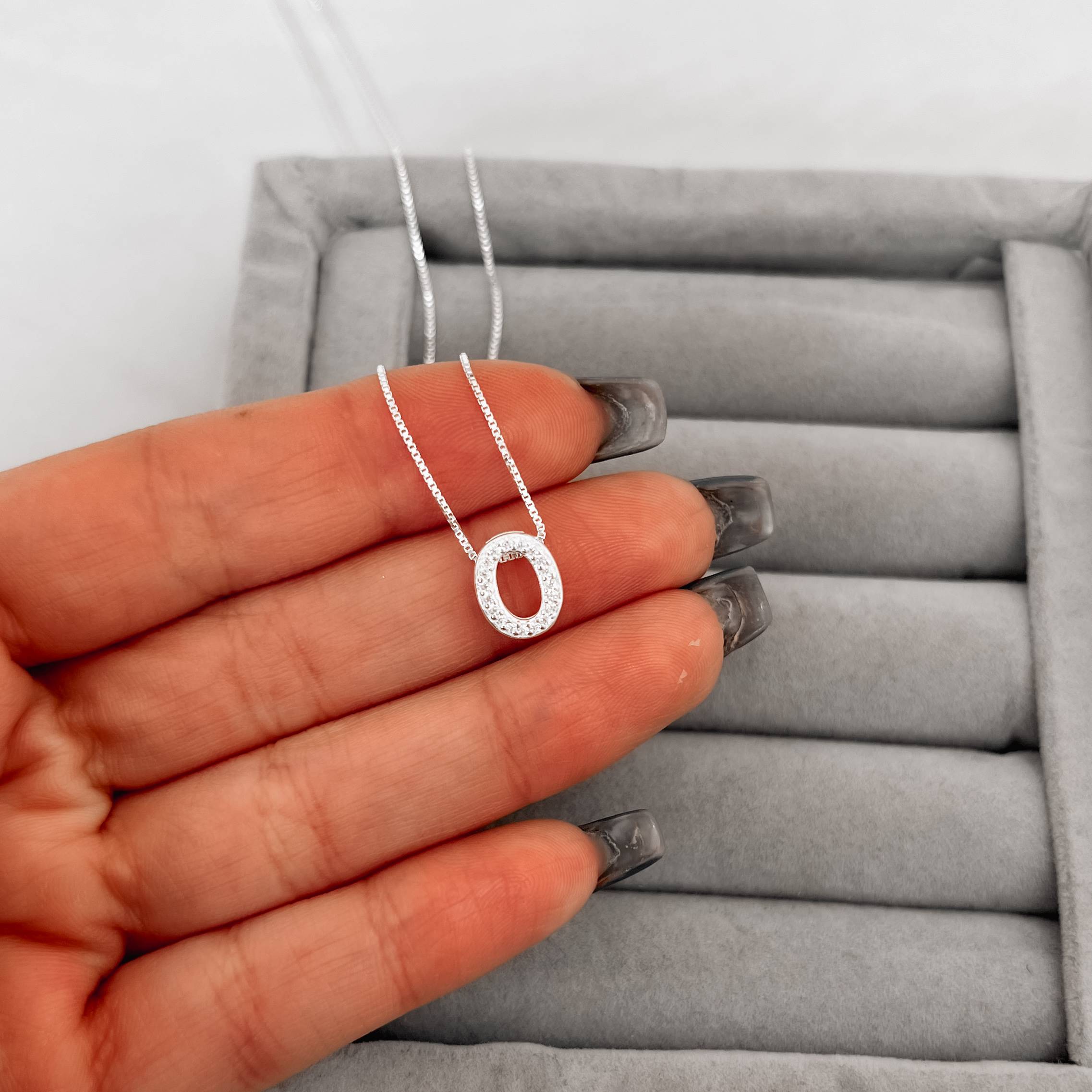 Imagem Colar letra O cravejada 10mm 45cm