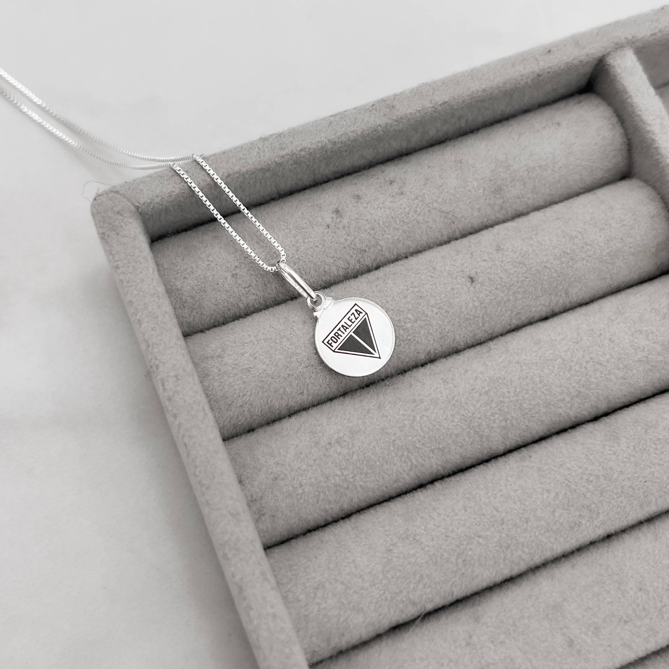 Imagem Secundária Colar pingente medalha time Fortaleza 12mm 40cm