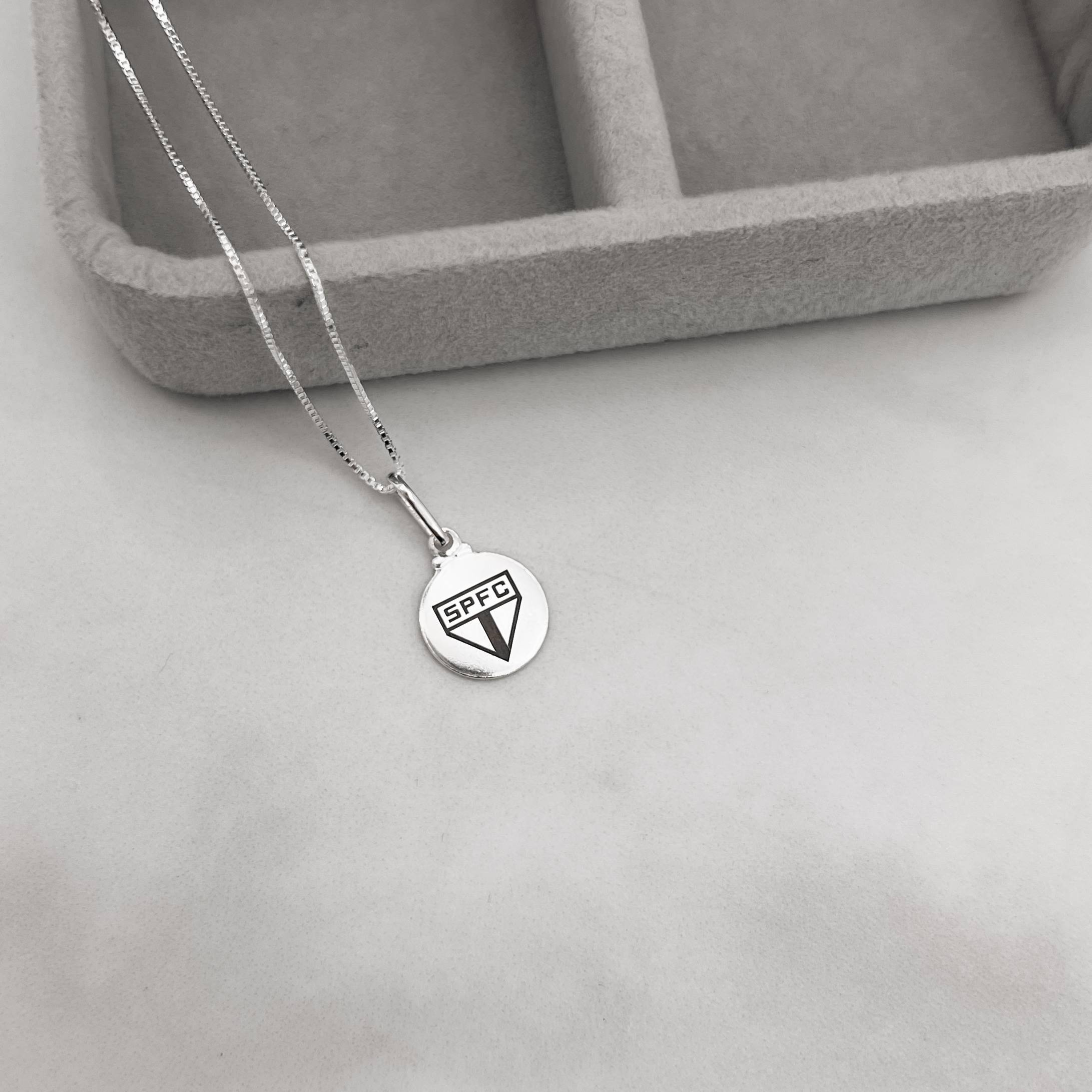 Imagem Secundária Colar pingente medalha time São Paulo 12mm 40cm