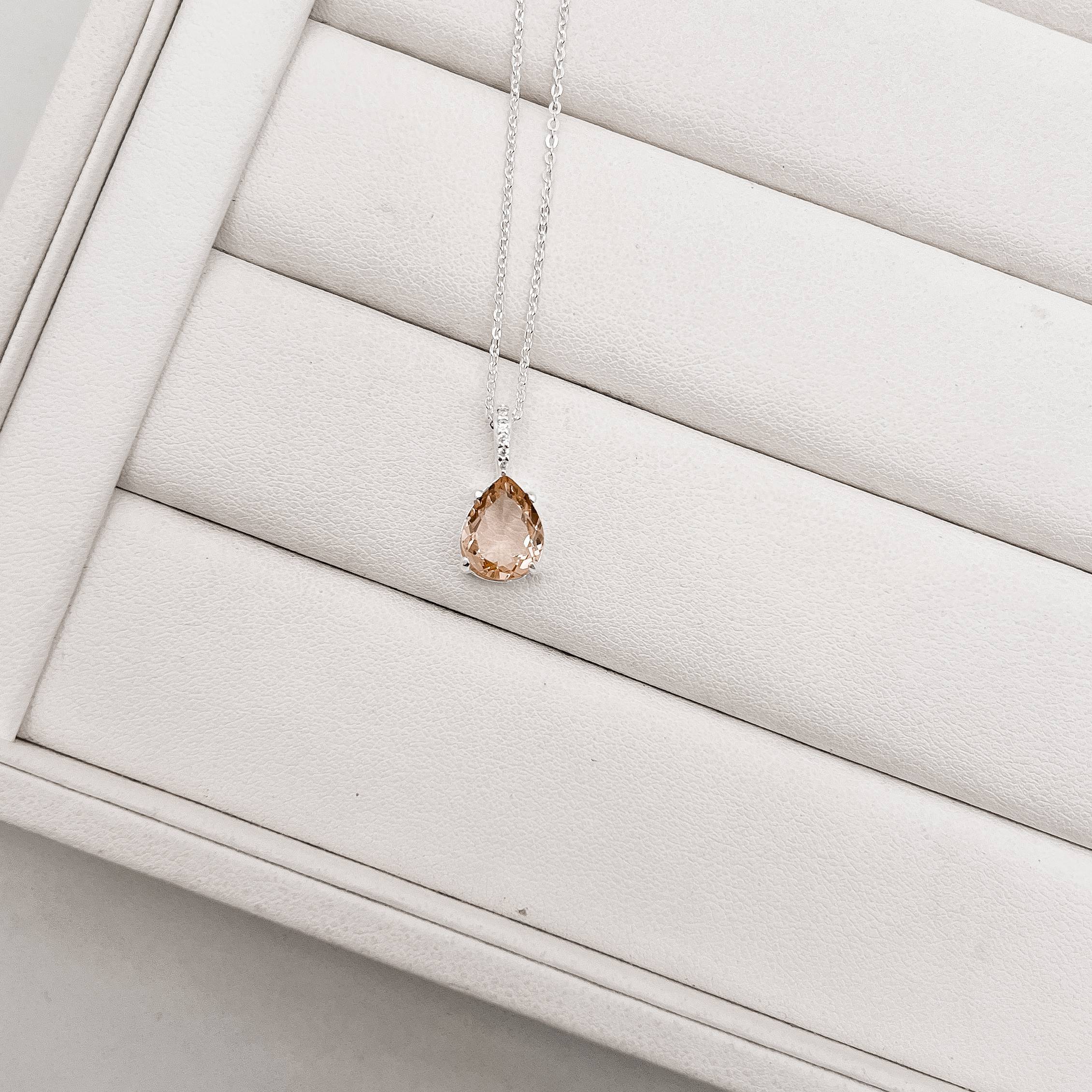 Imagem Secundária Colar pingente zircônia gota rosê 10x8mm elo cravejado corrente cadeadinho 45cm