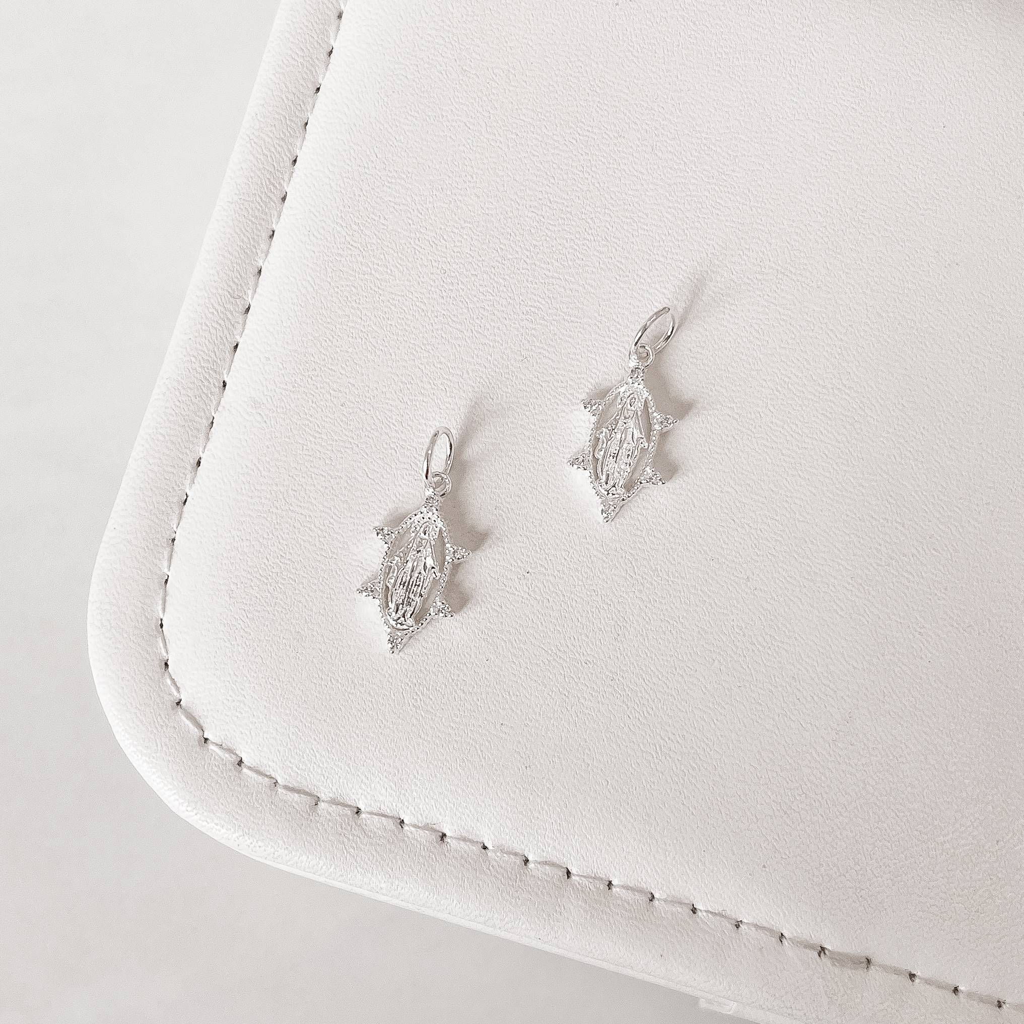 Pingente medalha Nsa. Sra. das Graças com zircônias 16mm