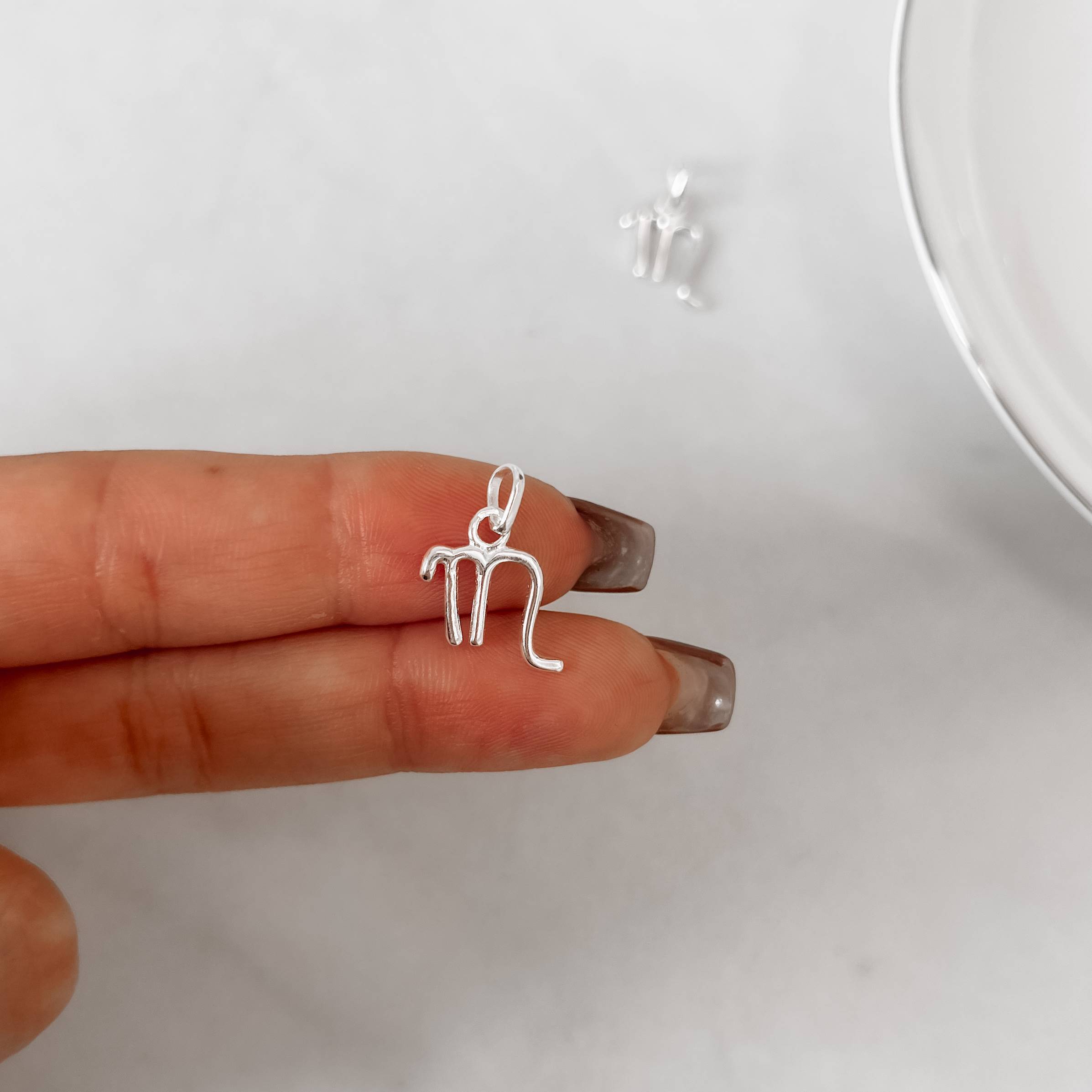 Pingente signo Escorpião 13mm