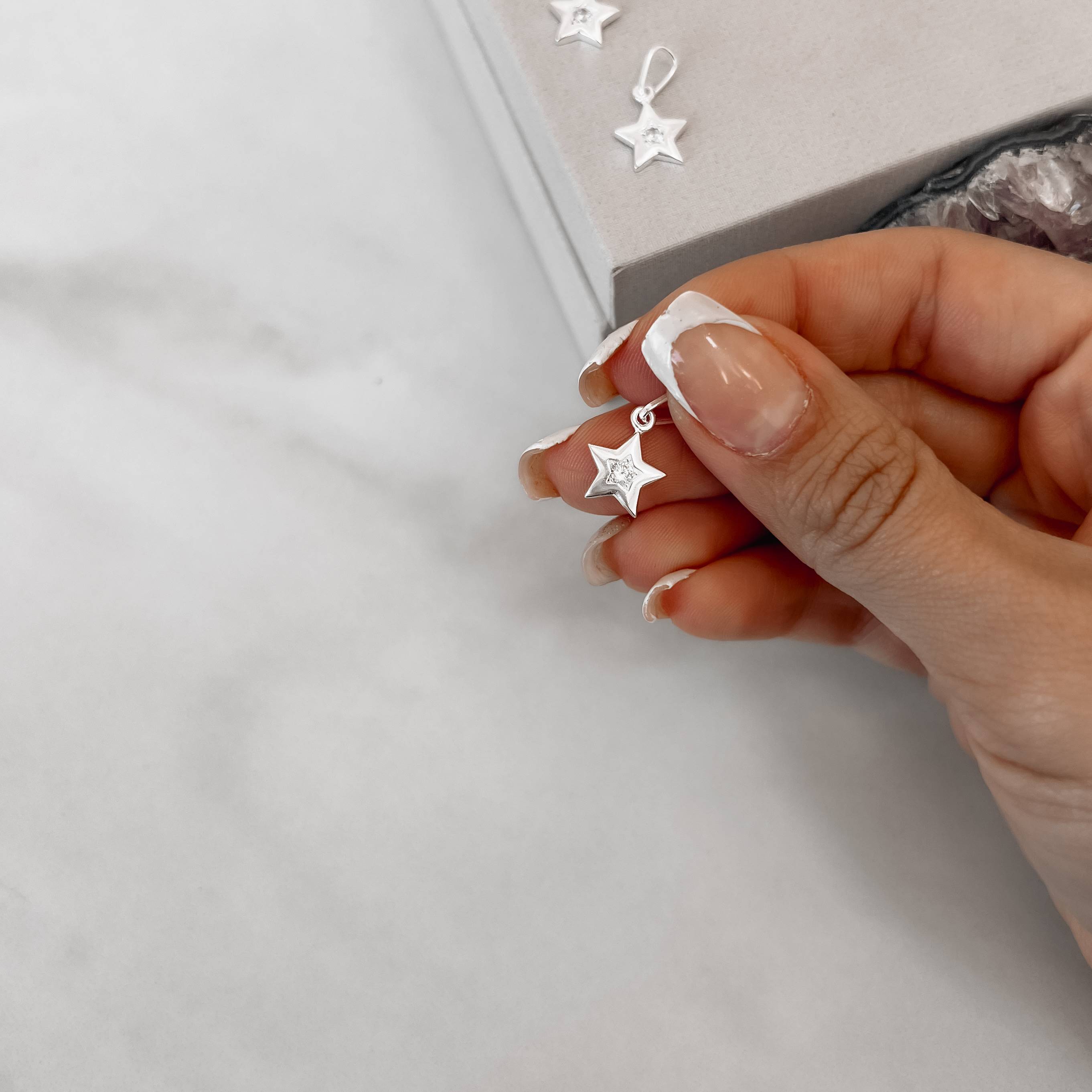 Pingente estrela com zircônia 9mm