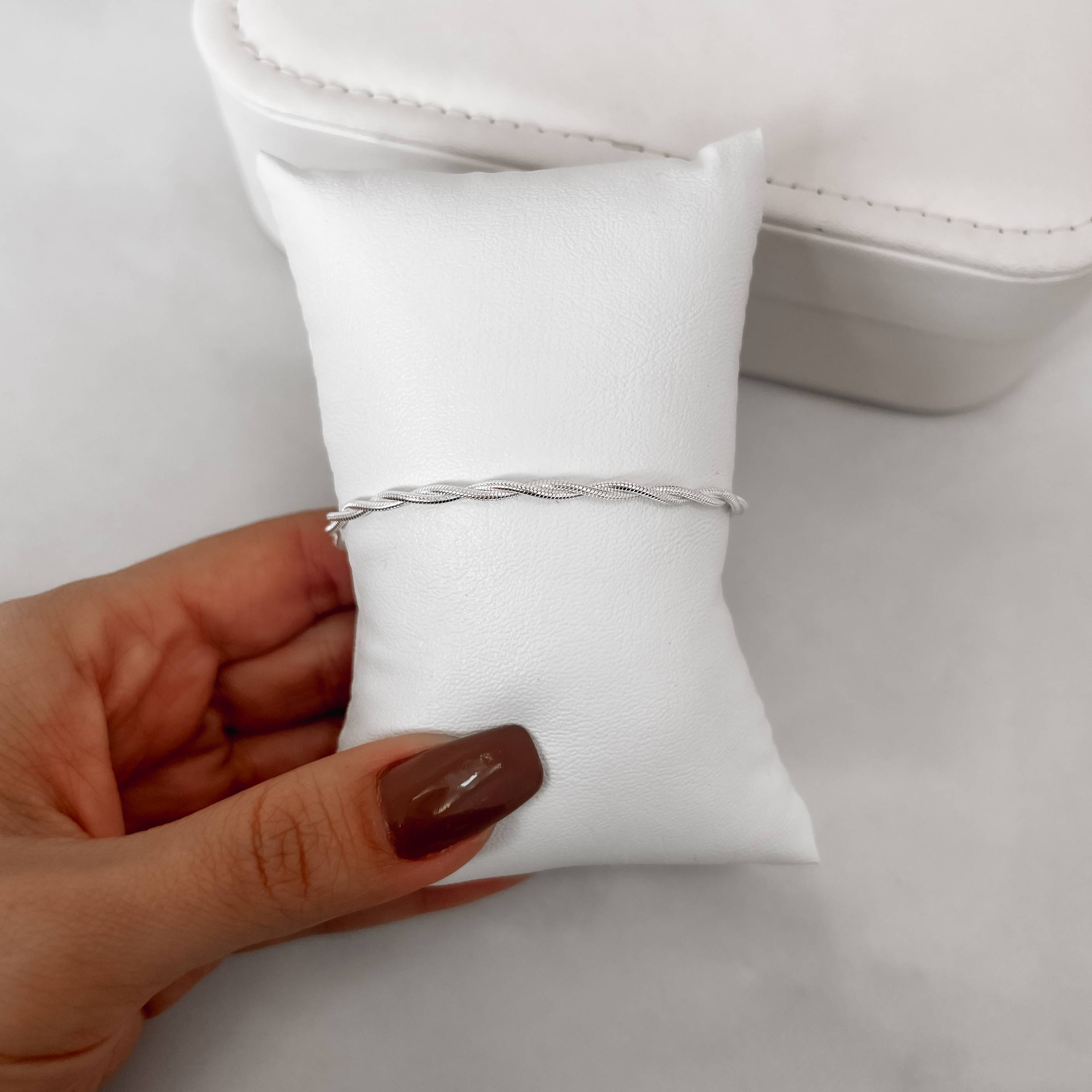 Imagem Secundária Pulseira corrente rabo de rato trançada 2 fios 2.5