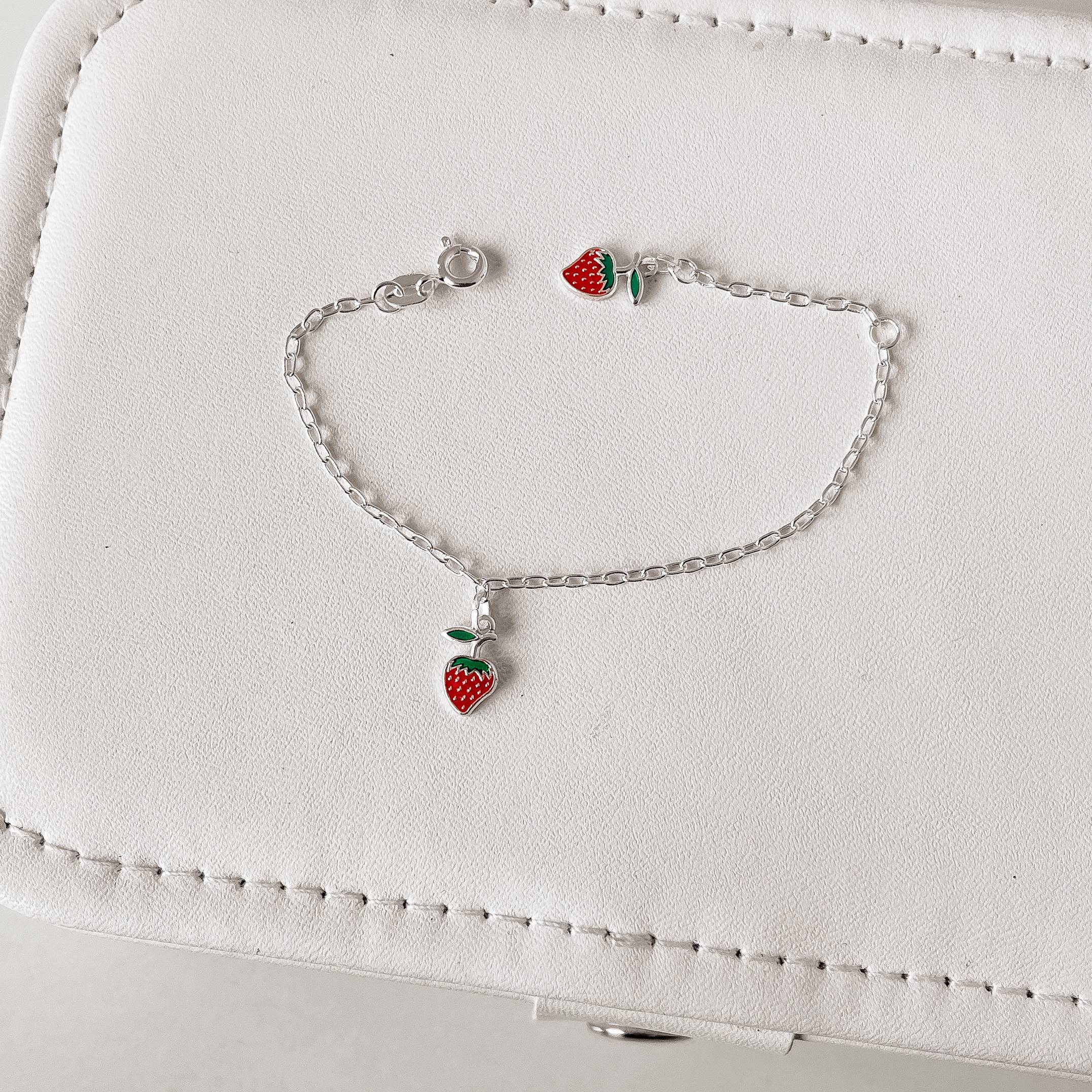 Pulseira infantil pingentes morango resina 7mm