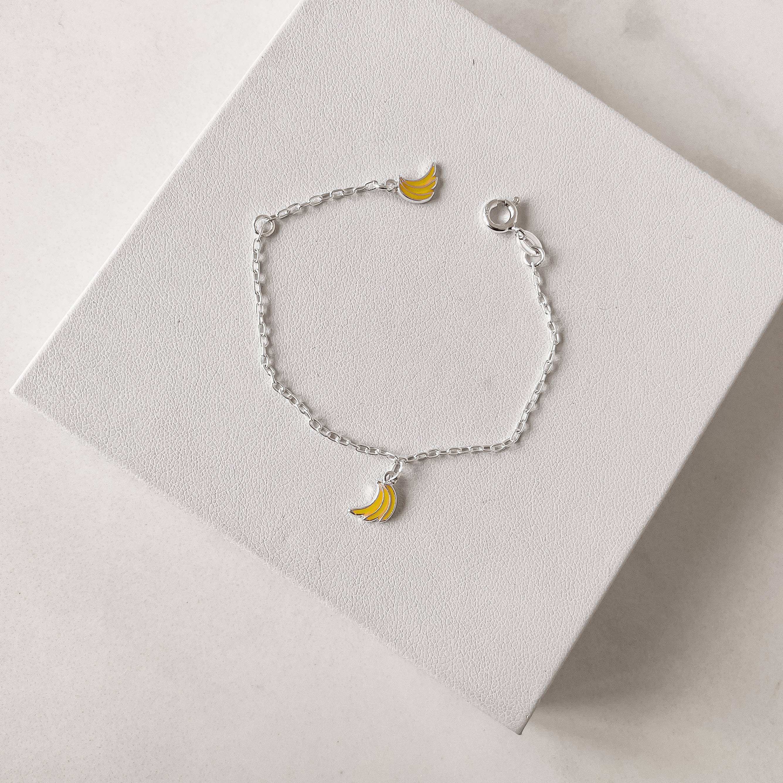 Imagem Pulseira infantil pingentes bananas resina 10mm