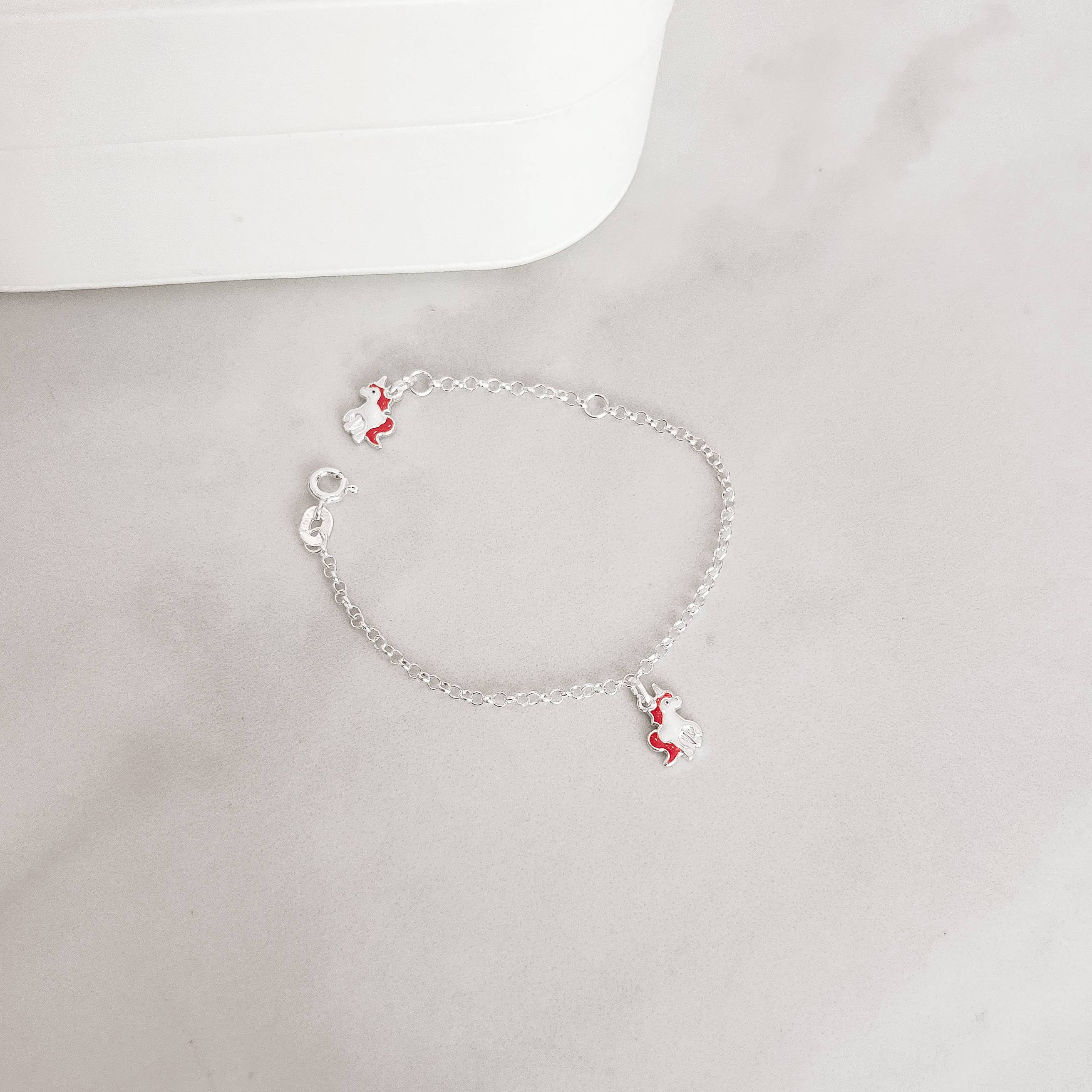 Pulseira infantil pingentes unicórnio resina 9mm