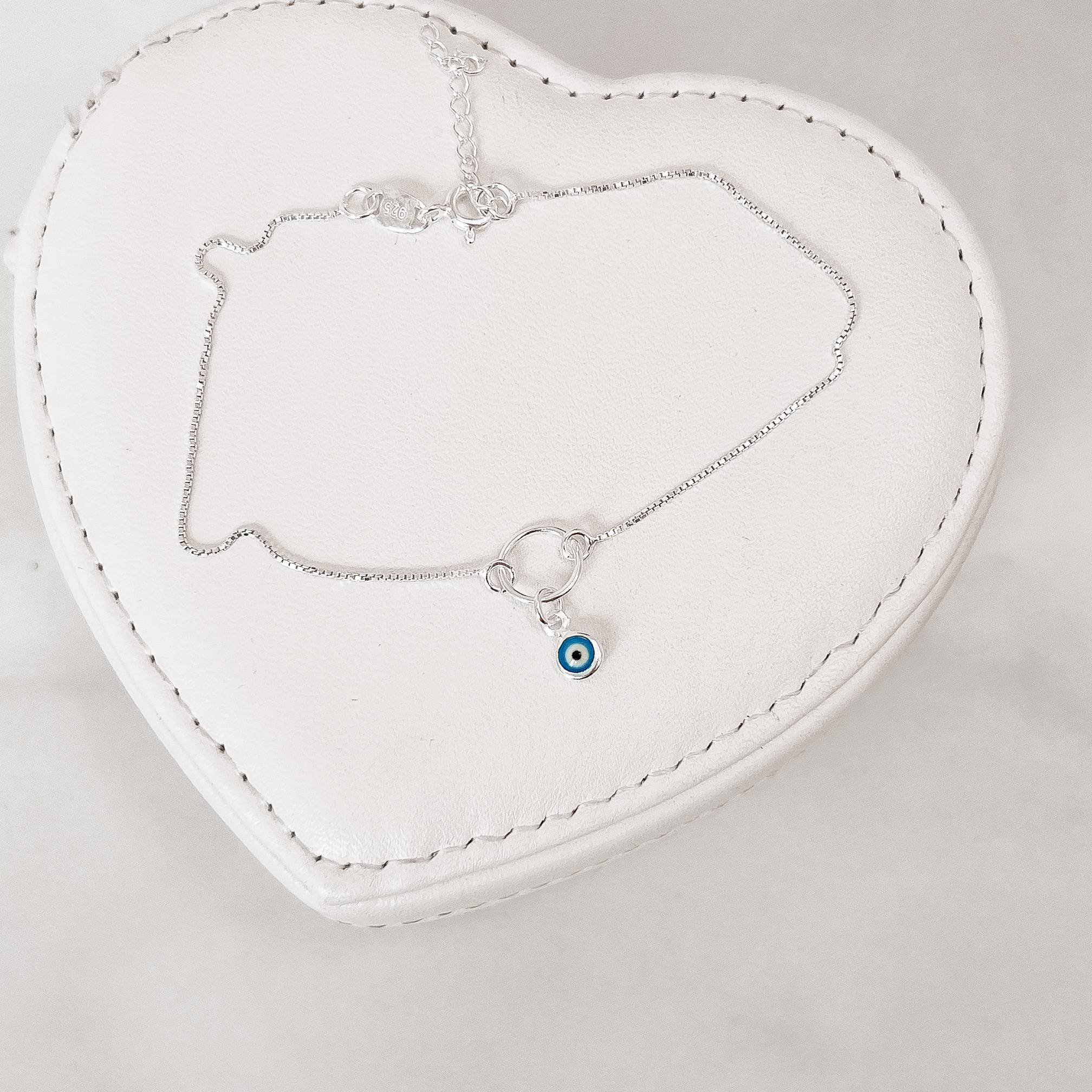 Pulseira mini círculo pingente olho grego azul