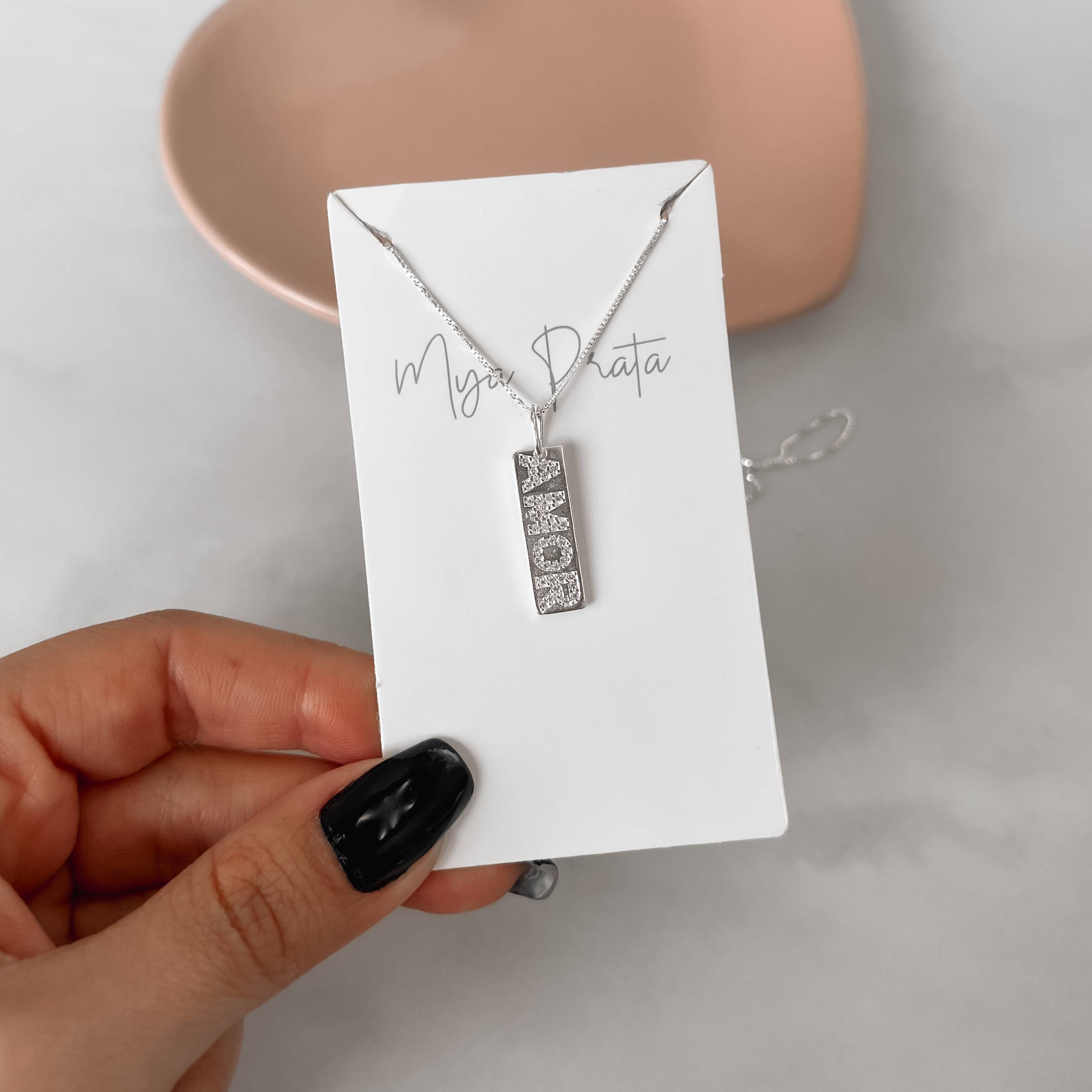 Imagem Colar pingente placa amor cravejado 22mm 45cm