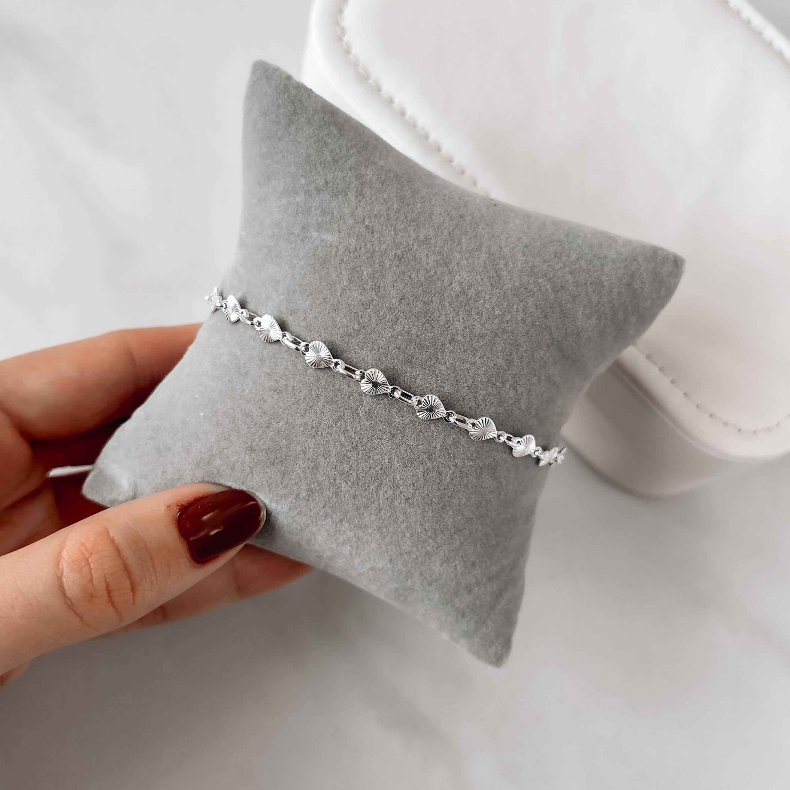 Pulseira entremeio corações com vinco 5mm