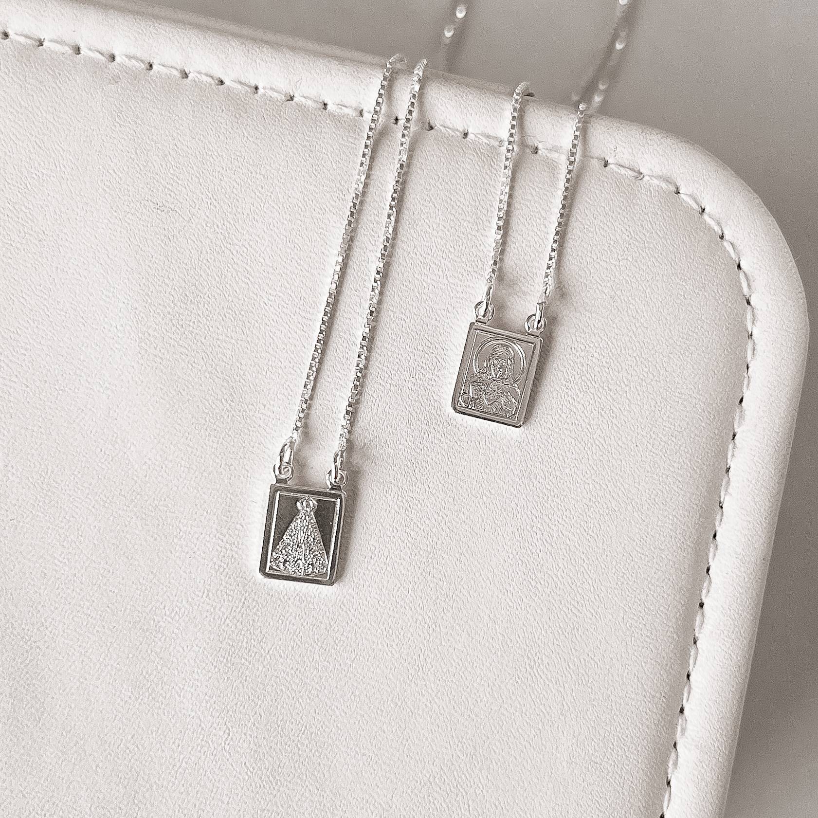 Escapulário medalhas Nsa. Sra. Aparecida e Sagrado coração verso Salmos v15 60cm