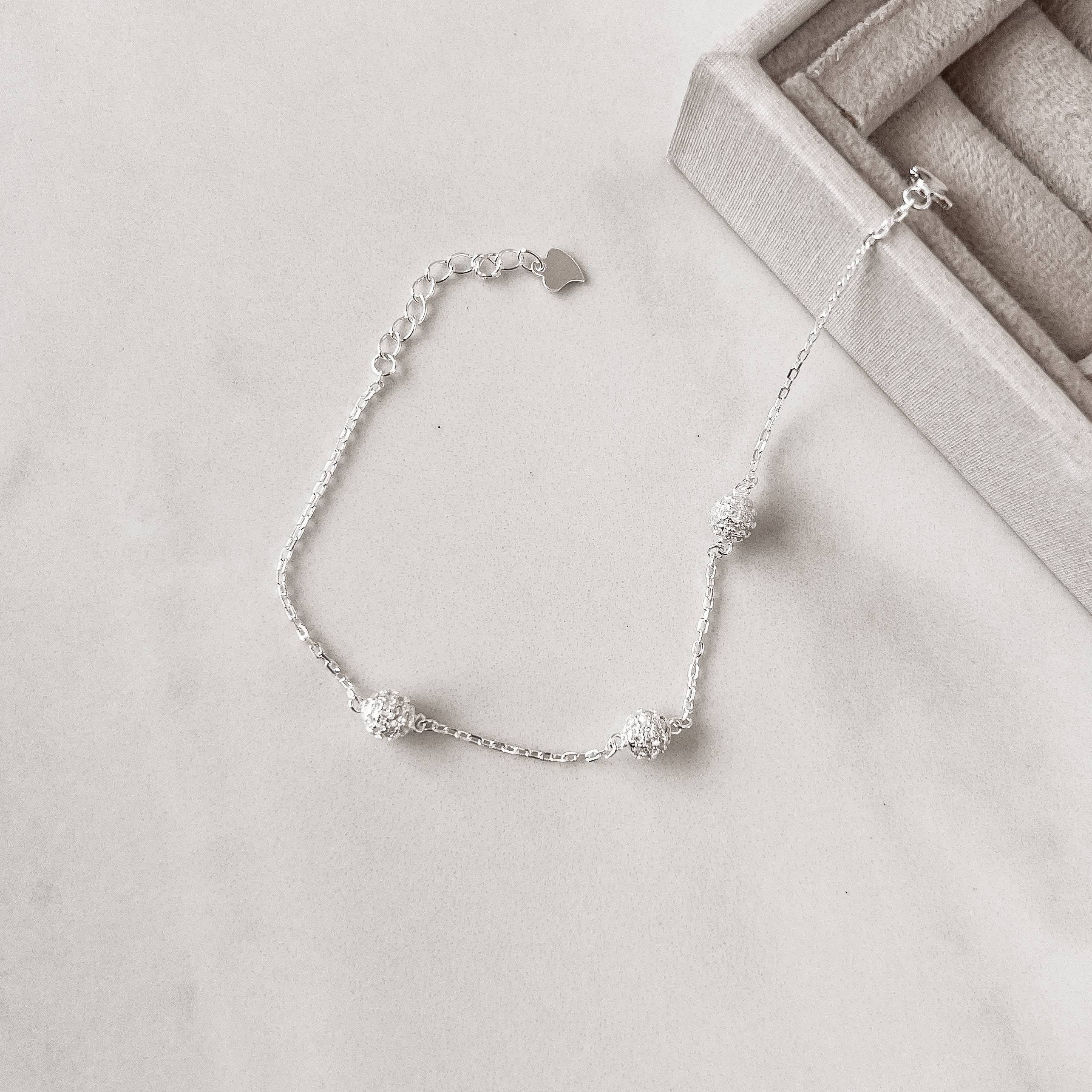 Imagem Pulseira entremeio bolas cravejadas 5mm com alongadora