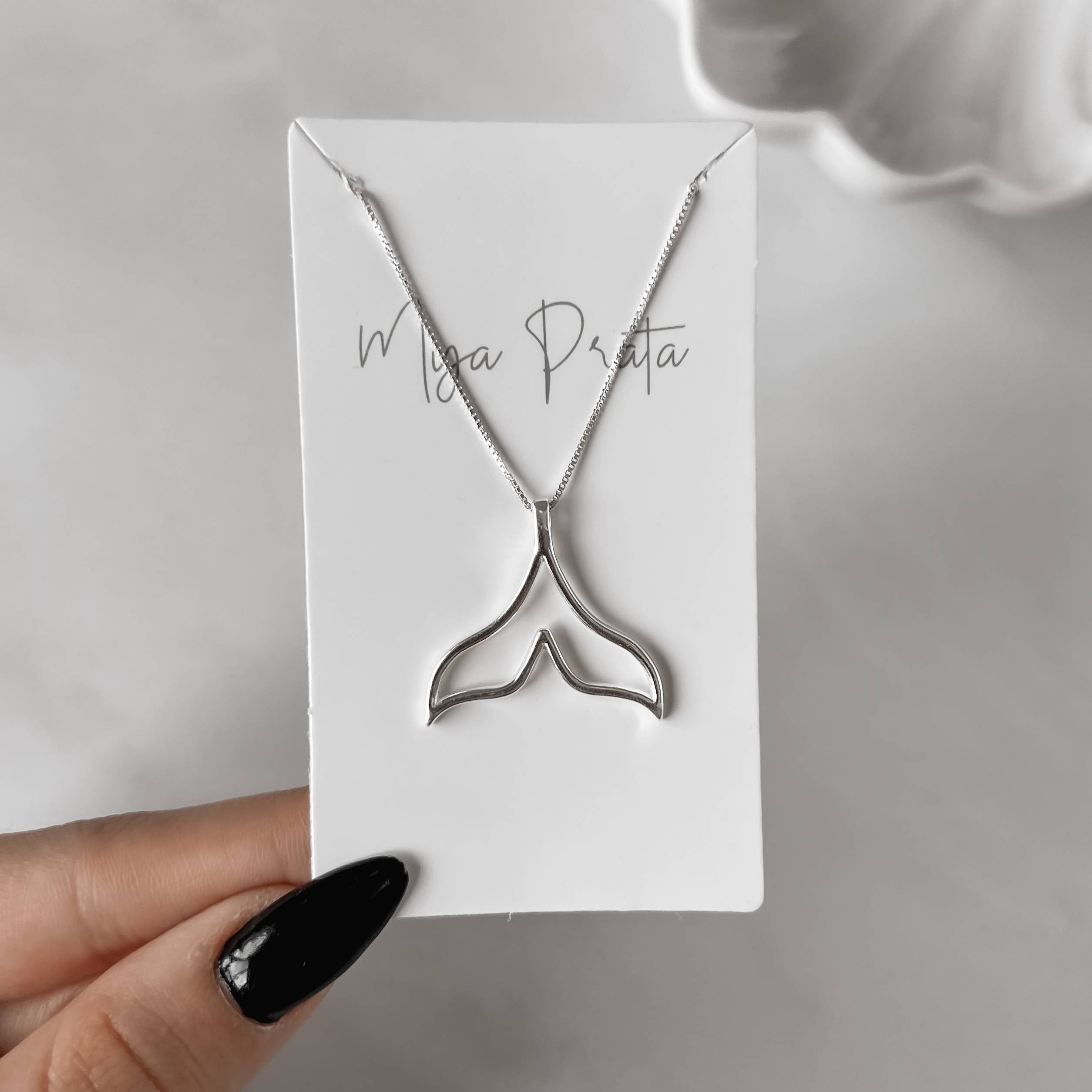 Imagem Secundária Colar pingente sereia vazada 27mm 45cm