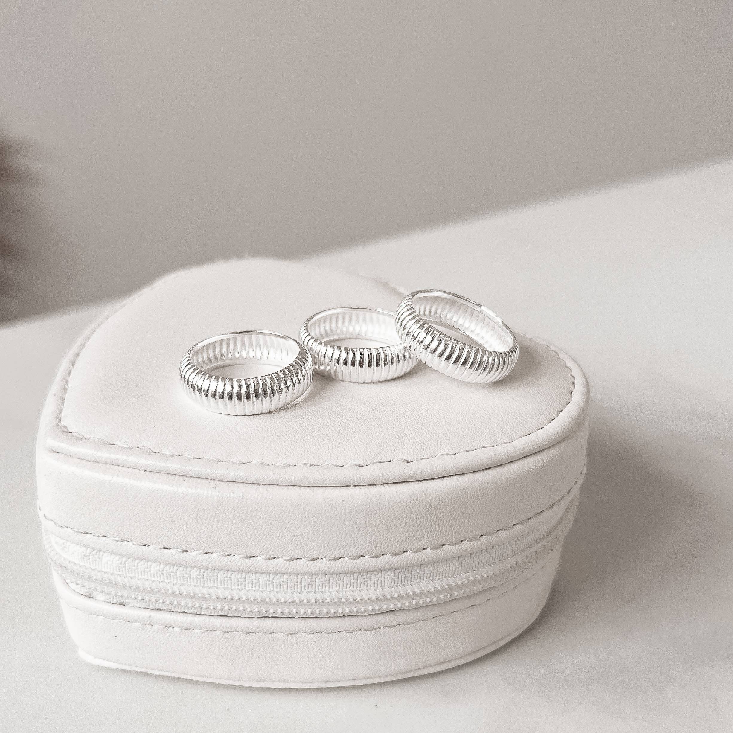 Imagem Anel largo riscado