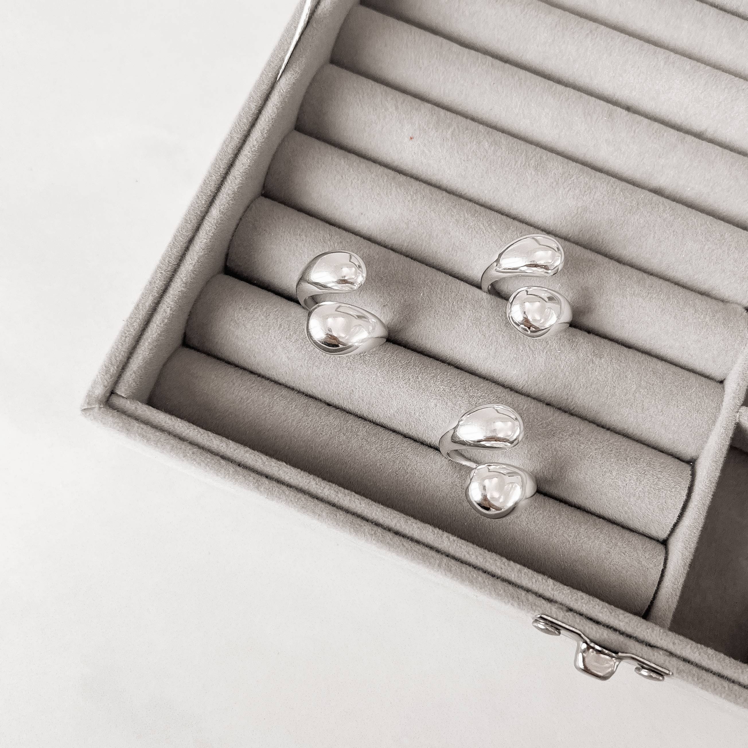 Imagem Secundária Anel largo gotas regulável P