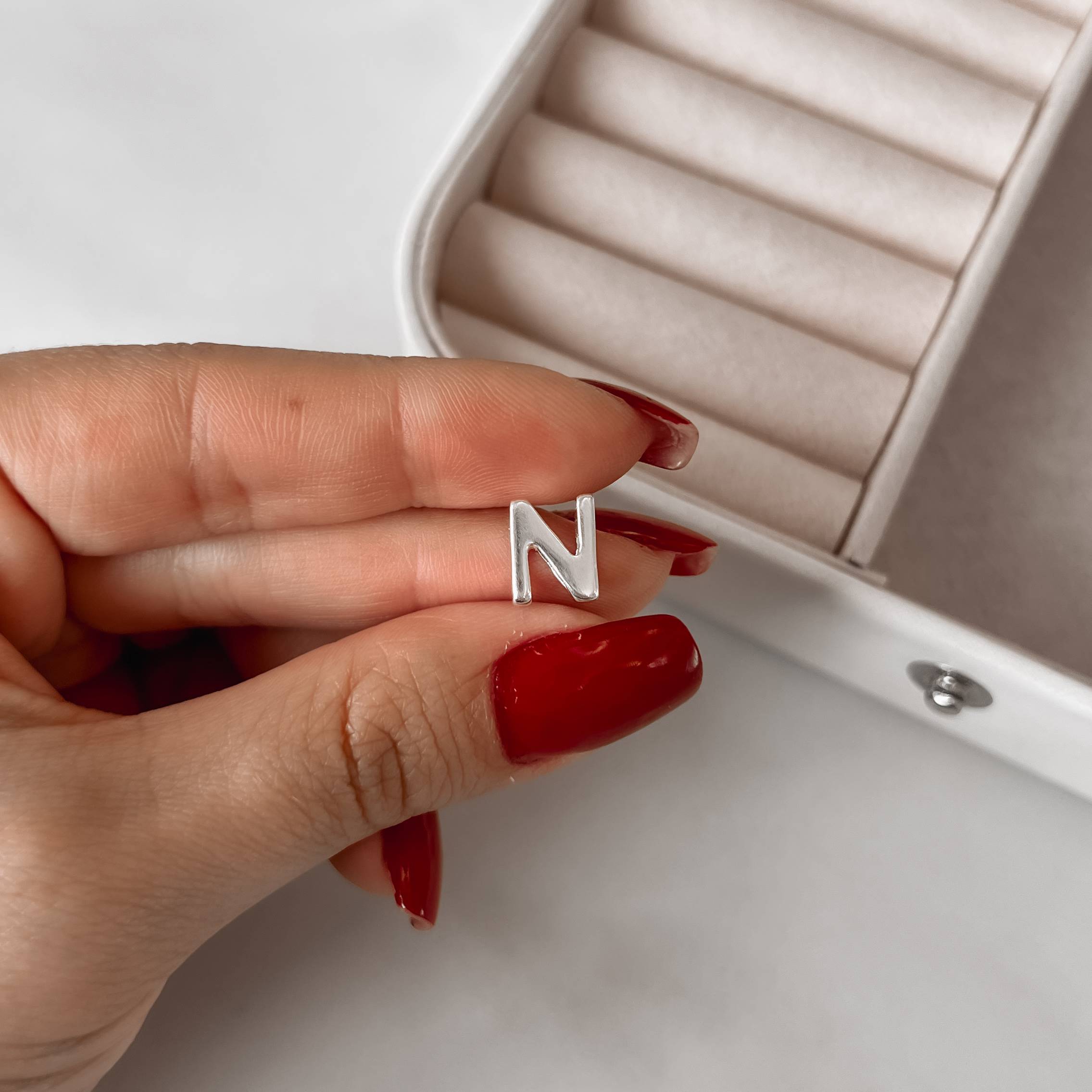 Imagem Secundária Berloque separador letra N 10mm