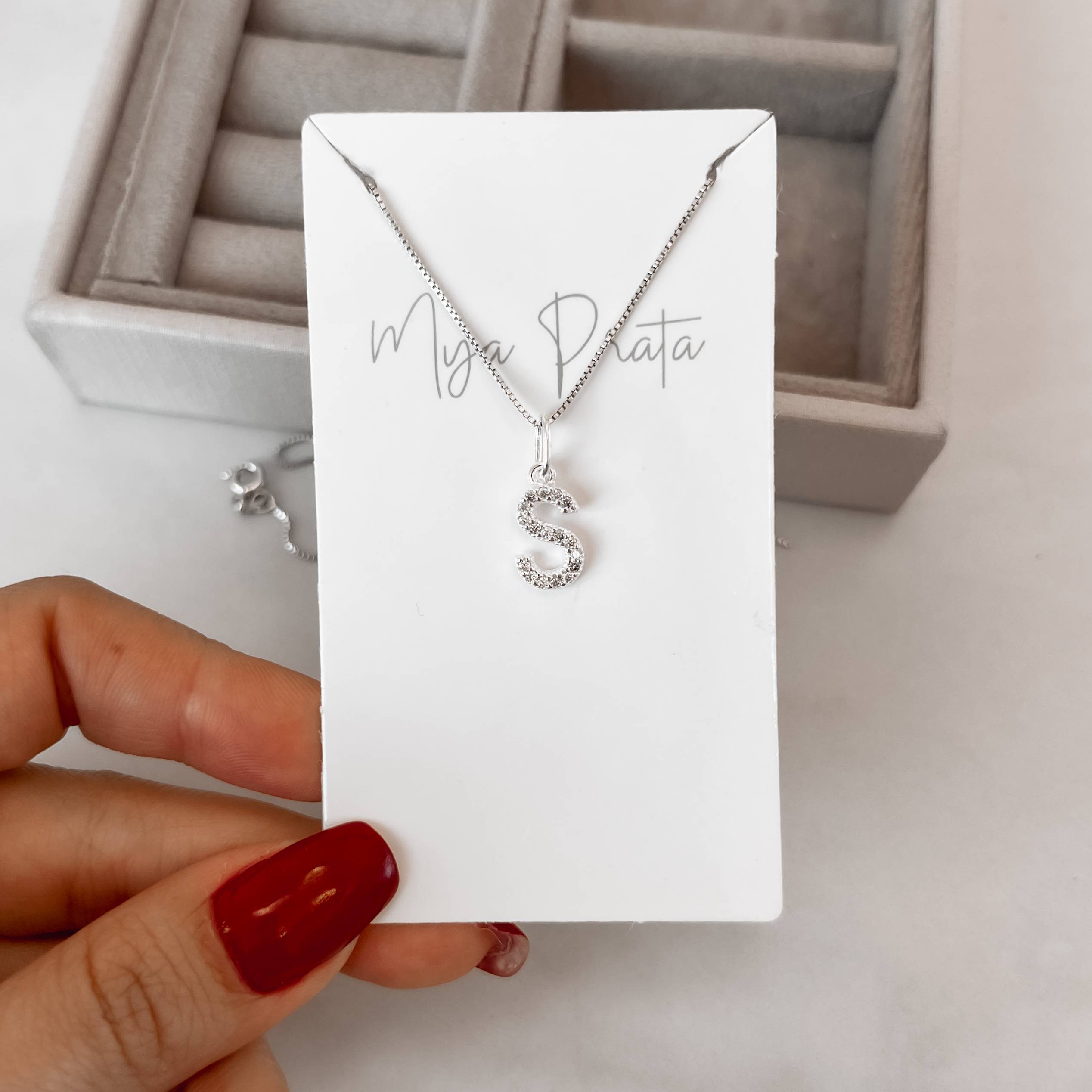 Imagem Colar pingente letra S cravejada 11mm 45cm