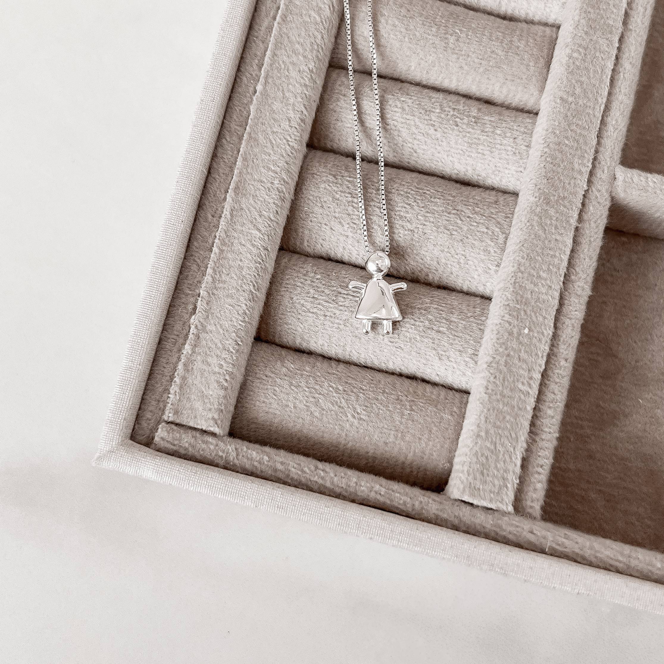 Colar pingente menina 13mm 45cm