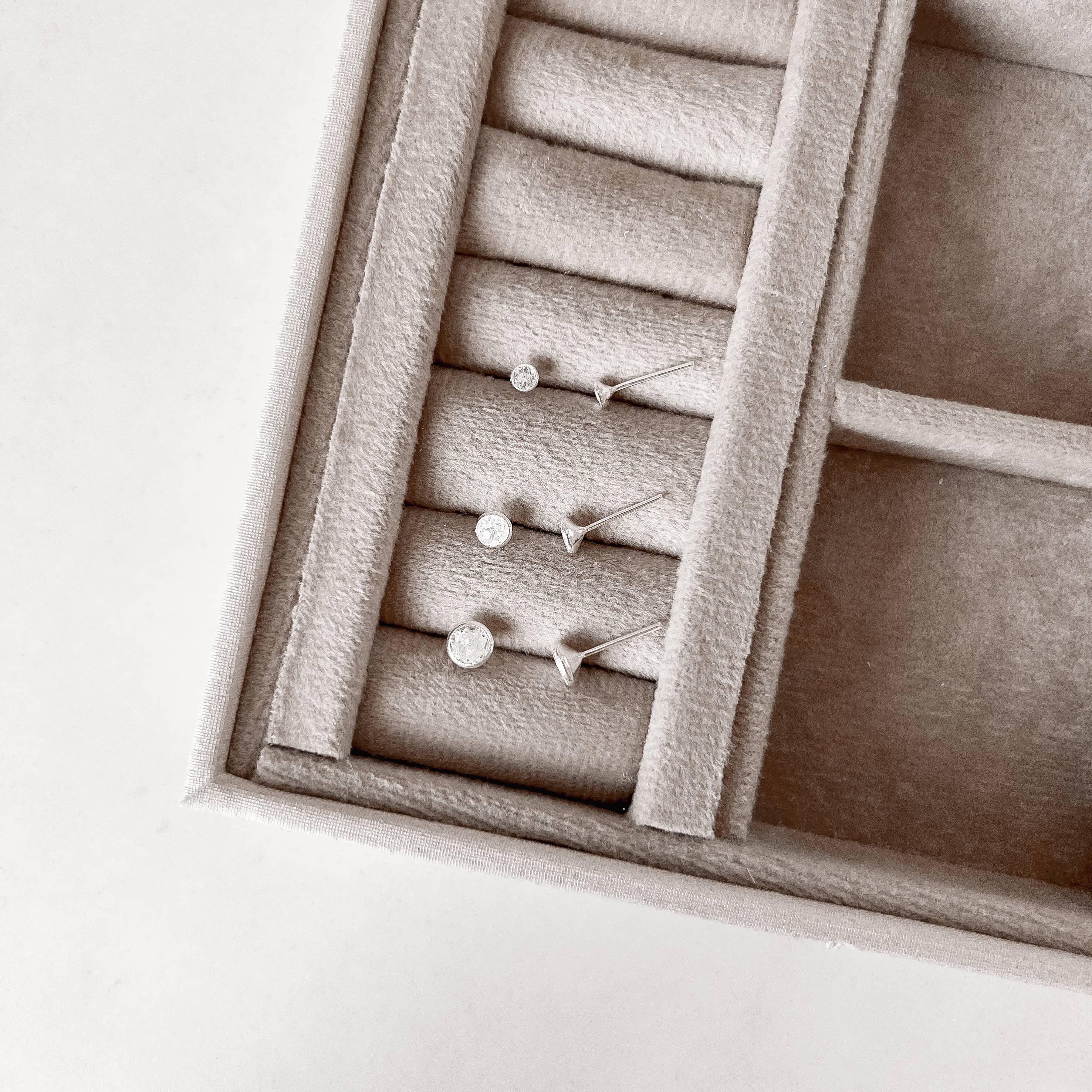 Trio zircônia redonda 3, 4 e 5mm cristal embutida