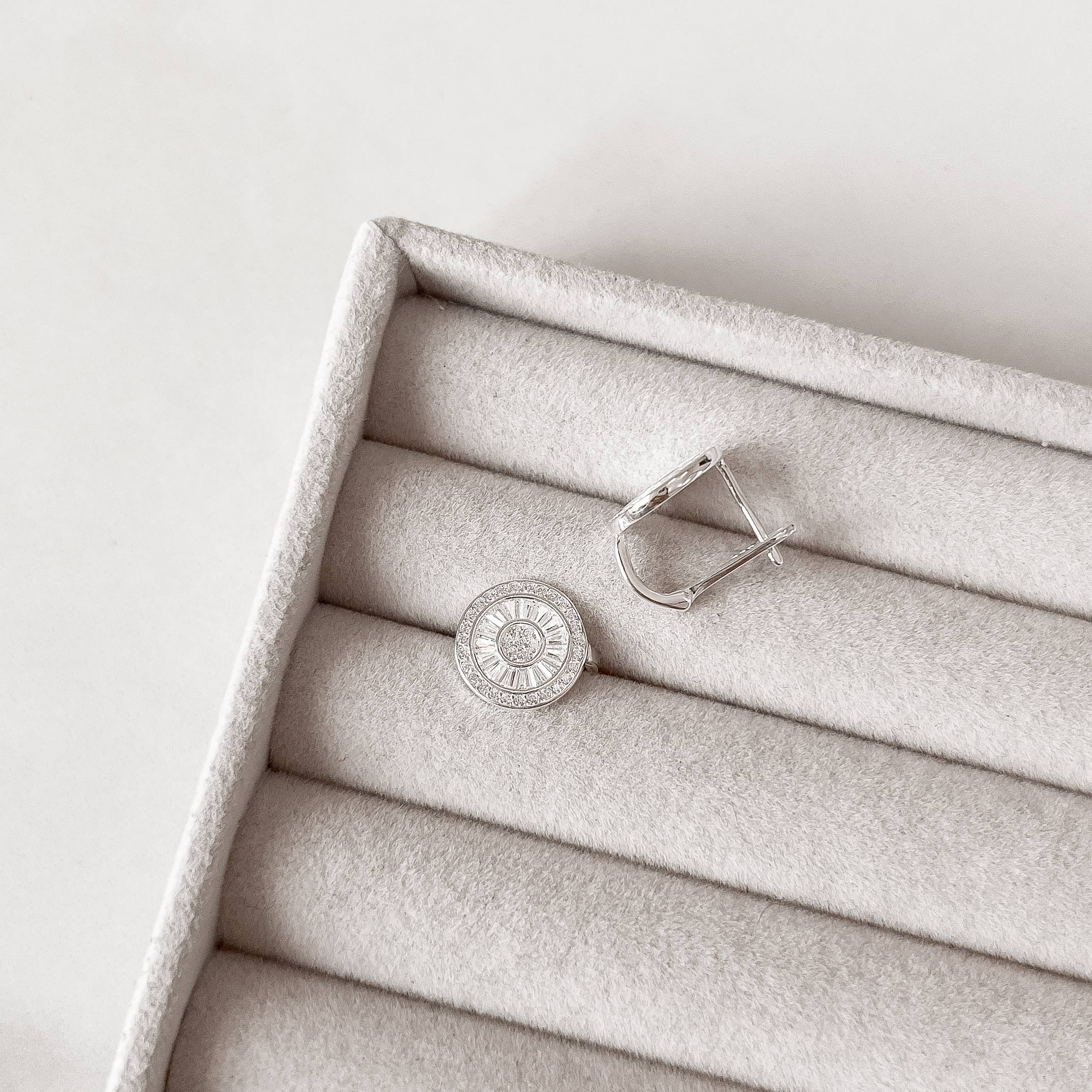 Imagem Secundária Argola click 14mm botão cravejado trabalhado