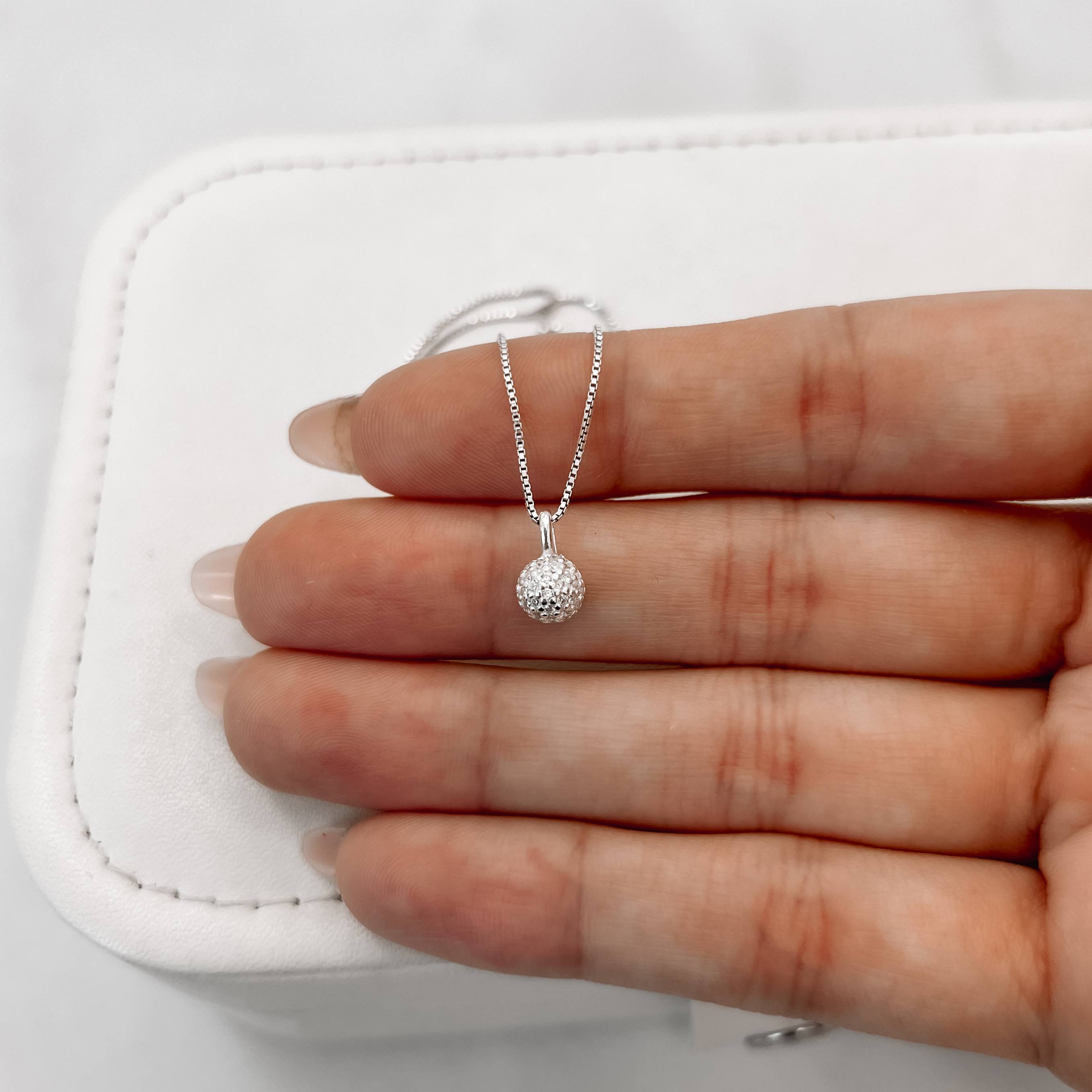 Imagem Secundária Colar pingente bola toda cravejada 6mm 40cm