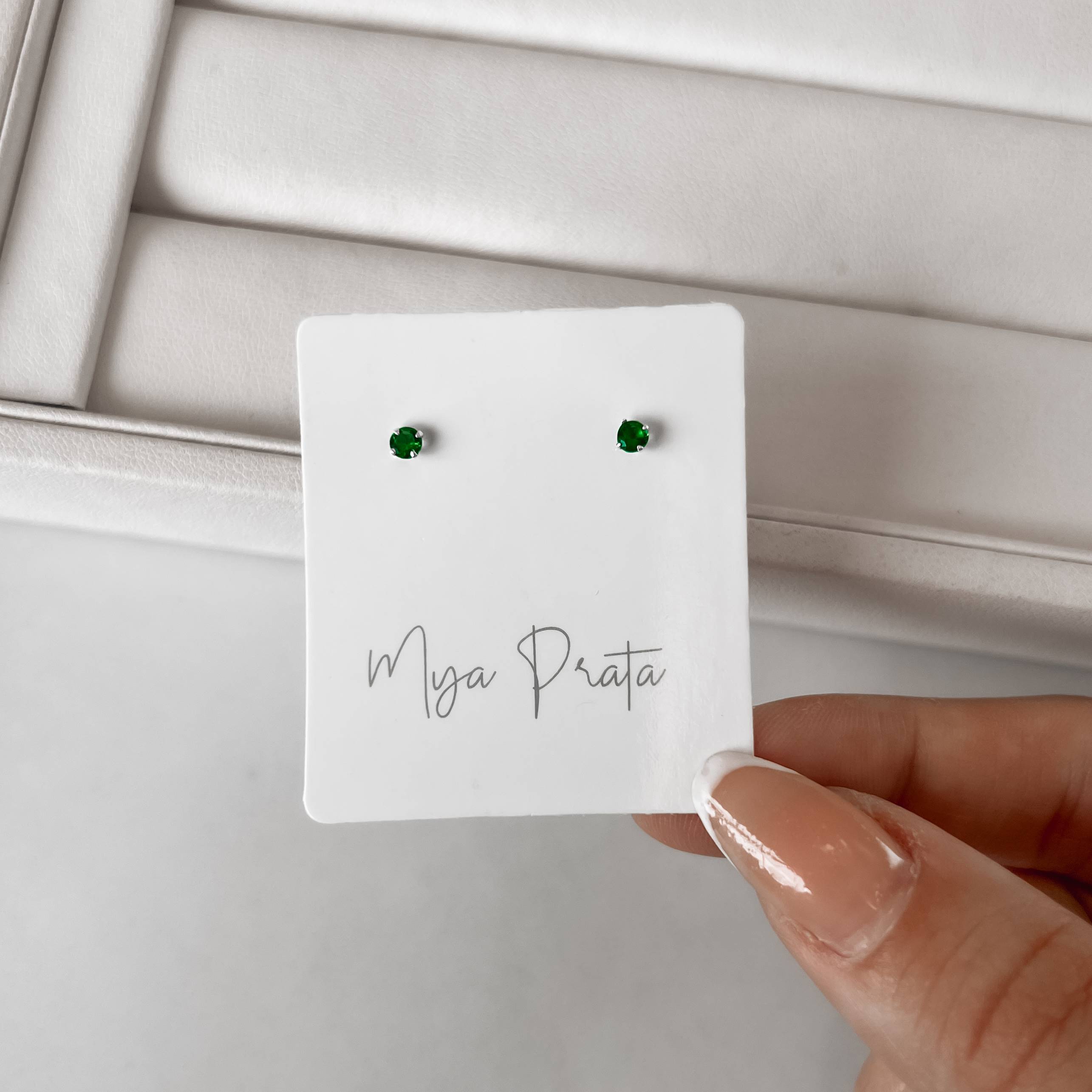 Imagem Secundária Brinco zircônia redonda esmeralda 3mm