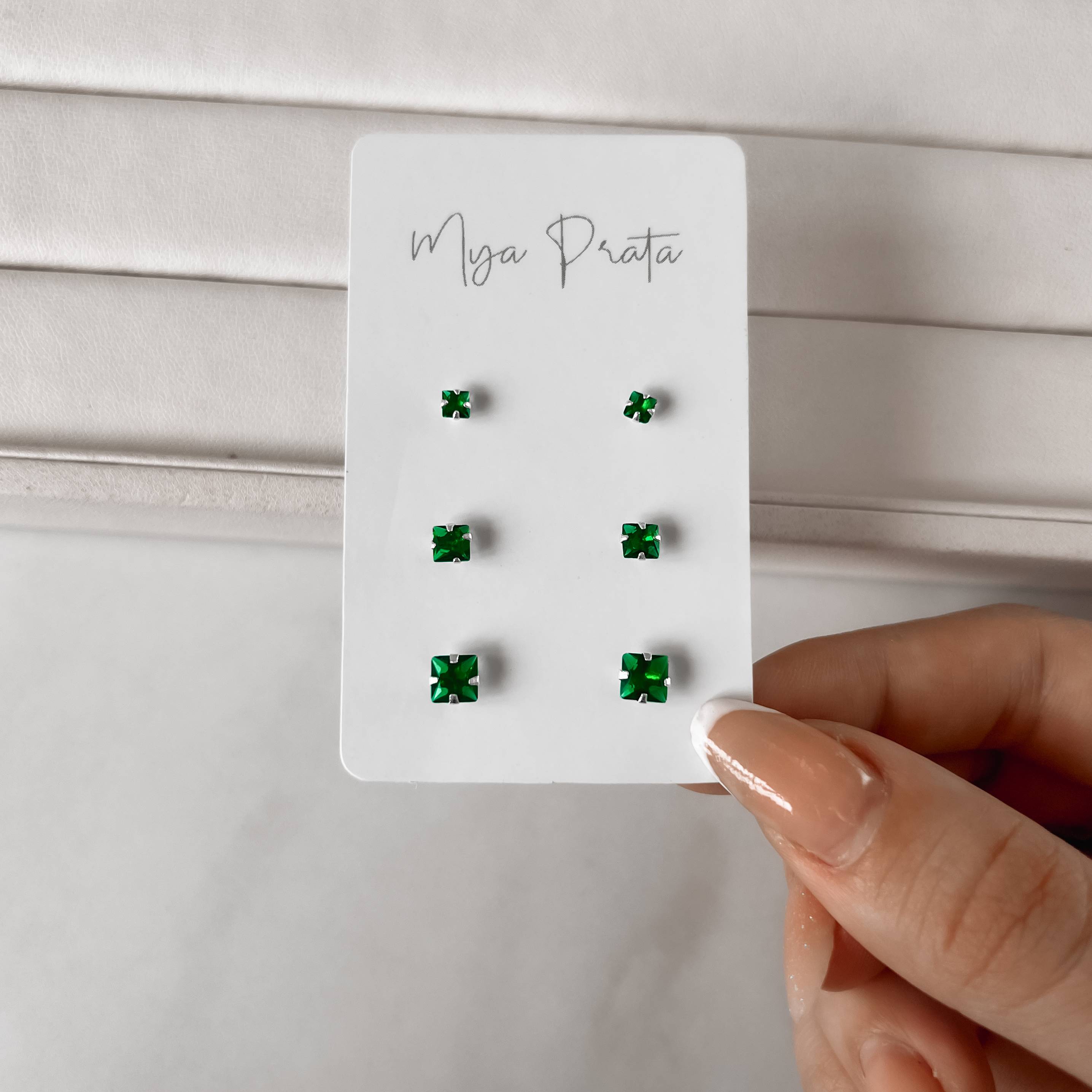 Trio zircônias quadradas 3, 4 e 5mm esmeralda