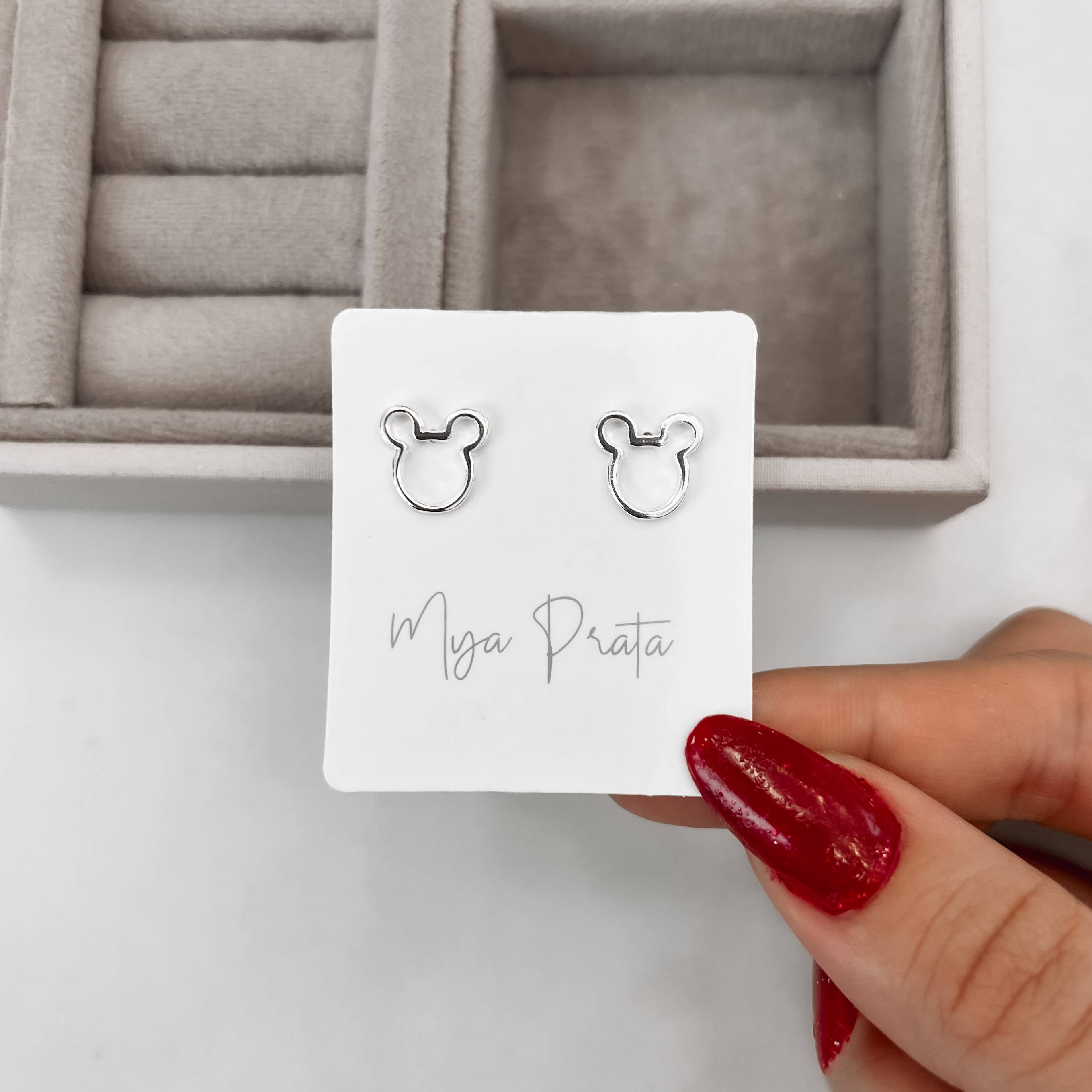 Imagem Secundária Brinco Mickey vazado 11mm