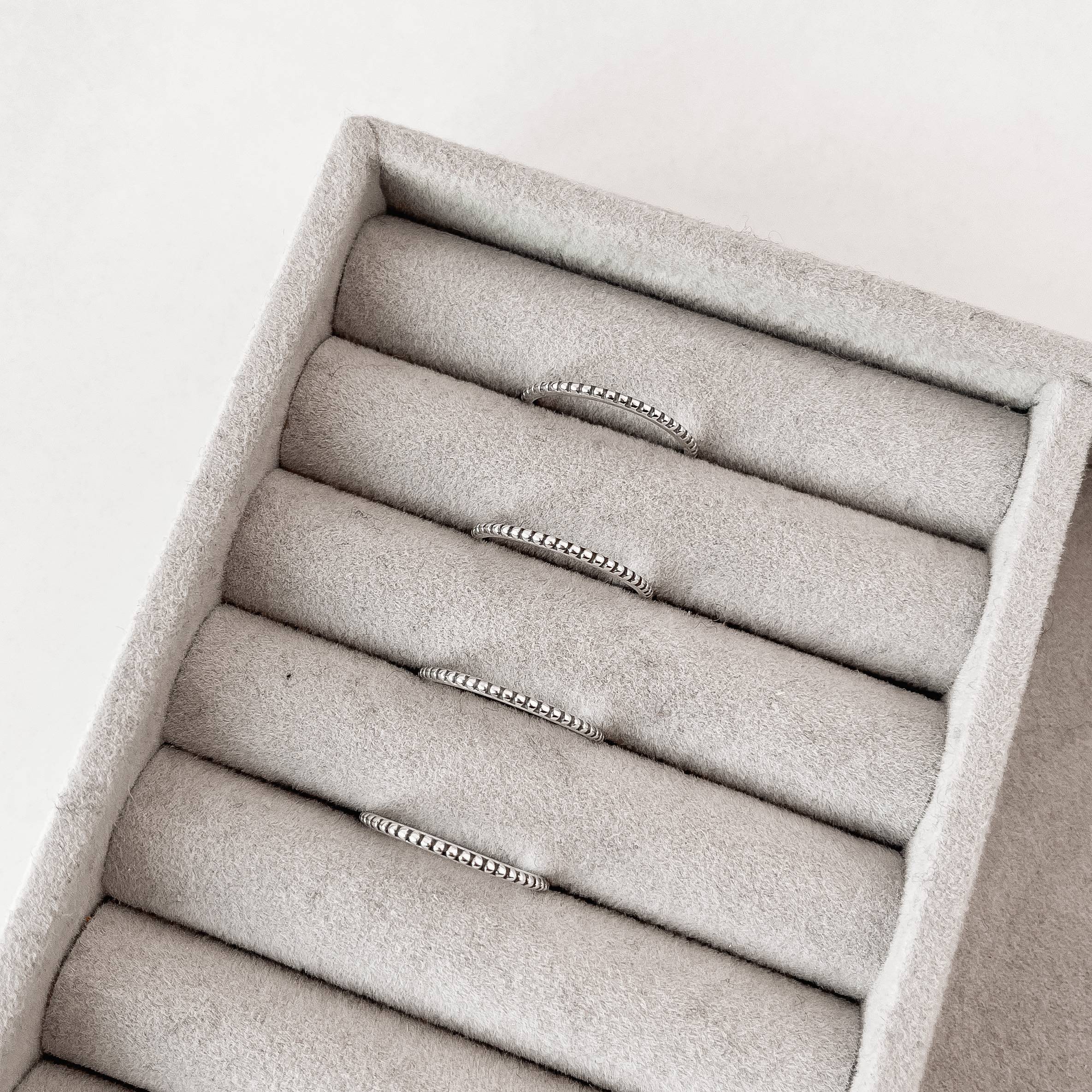 Imagem Secundária Anel riscado envelhecido