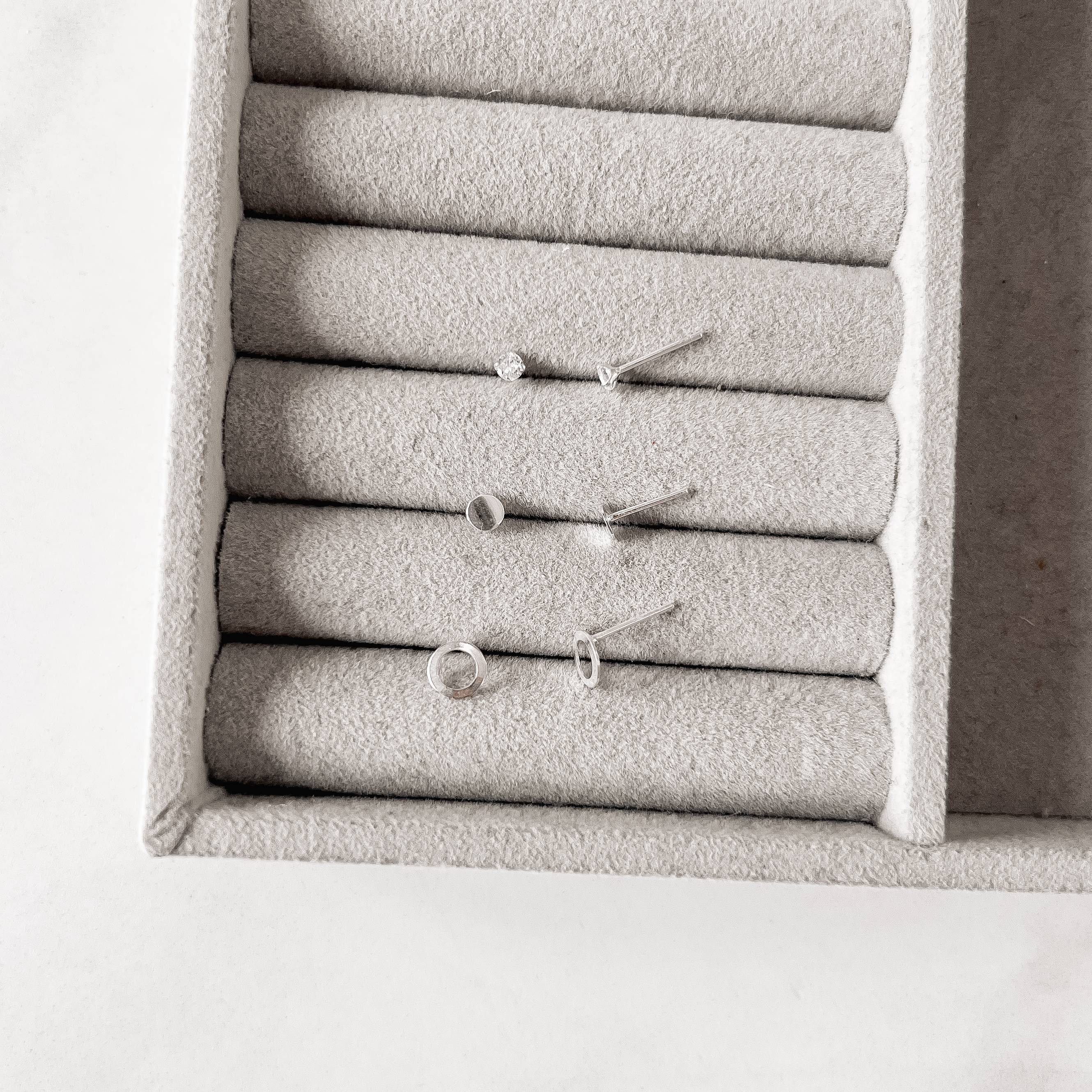 Trio círculos com zircônia