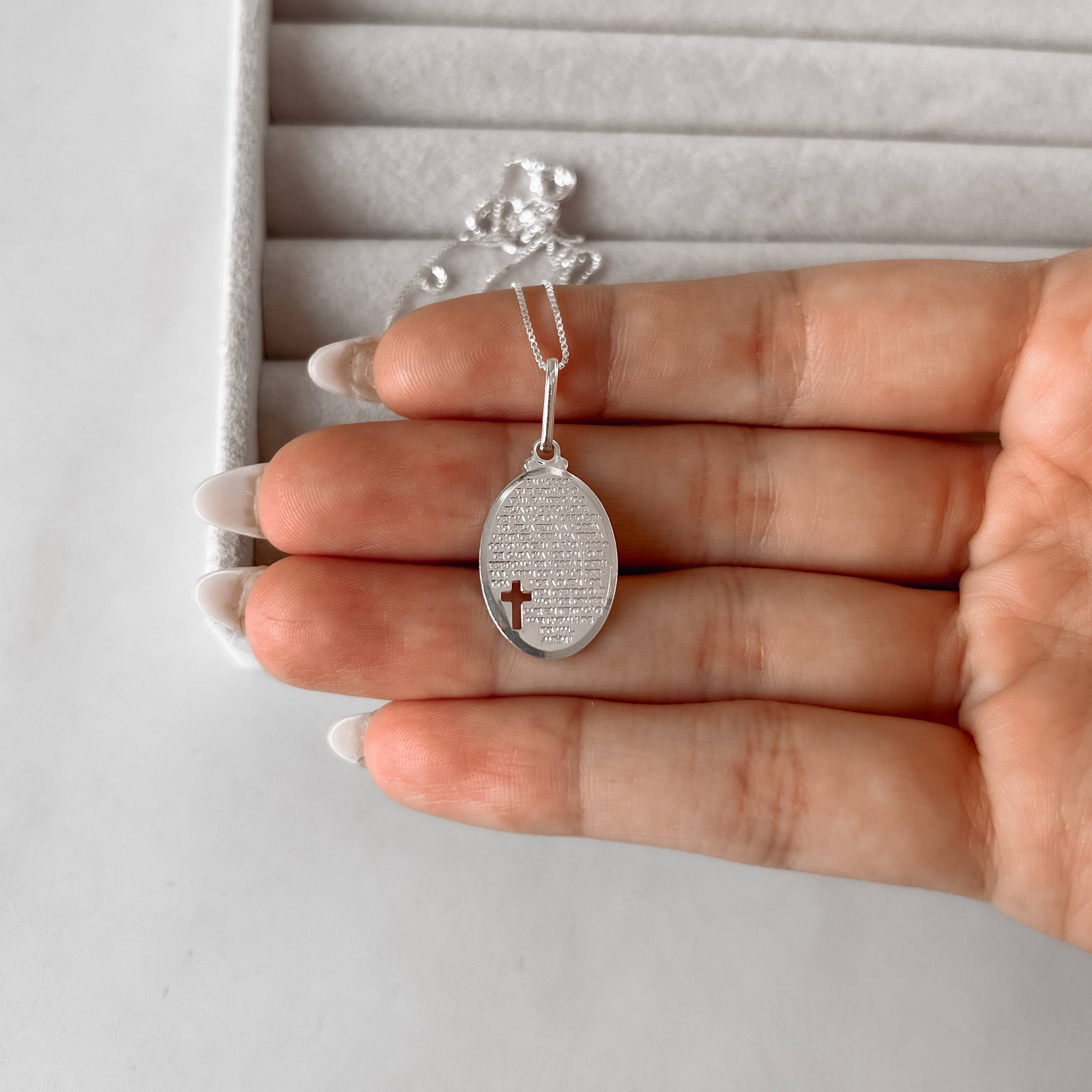 Colar pingente medalha Pai Nosso oval 23mm 45cm