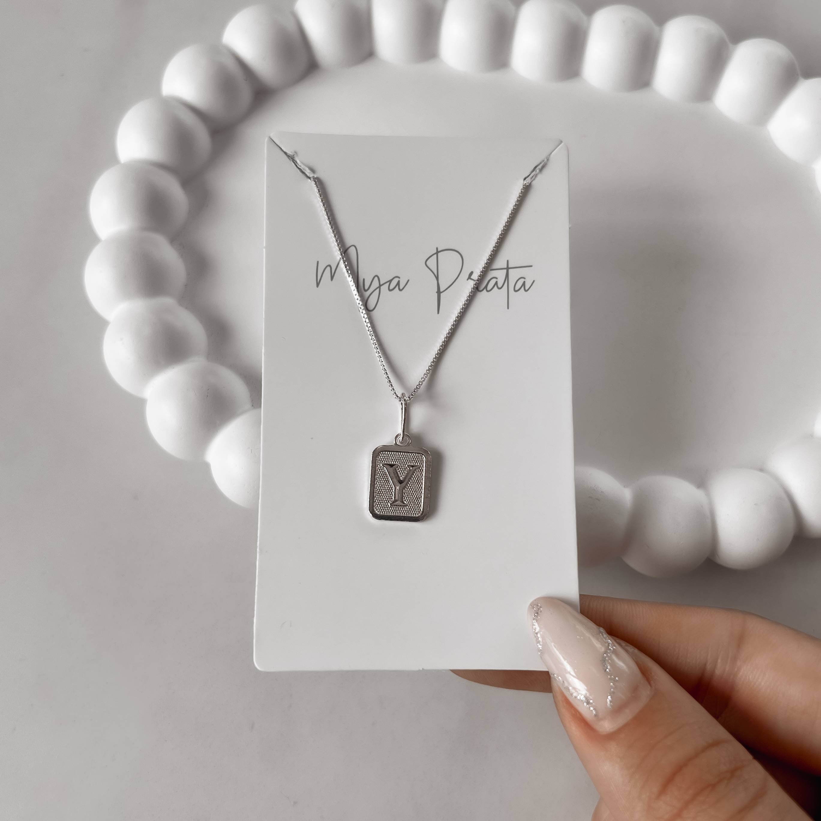 Imagem Secundária Colar pingente placa letra Y 12mm 45cm