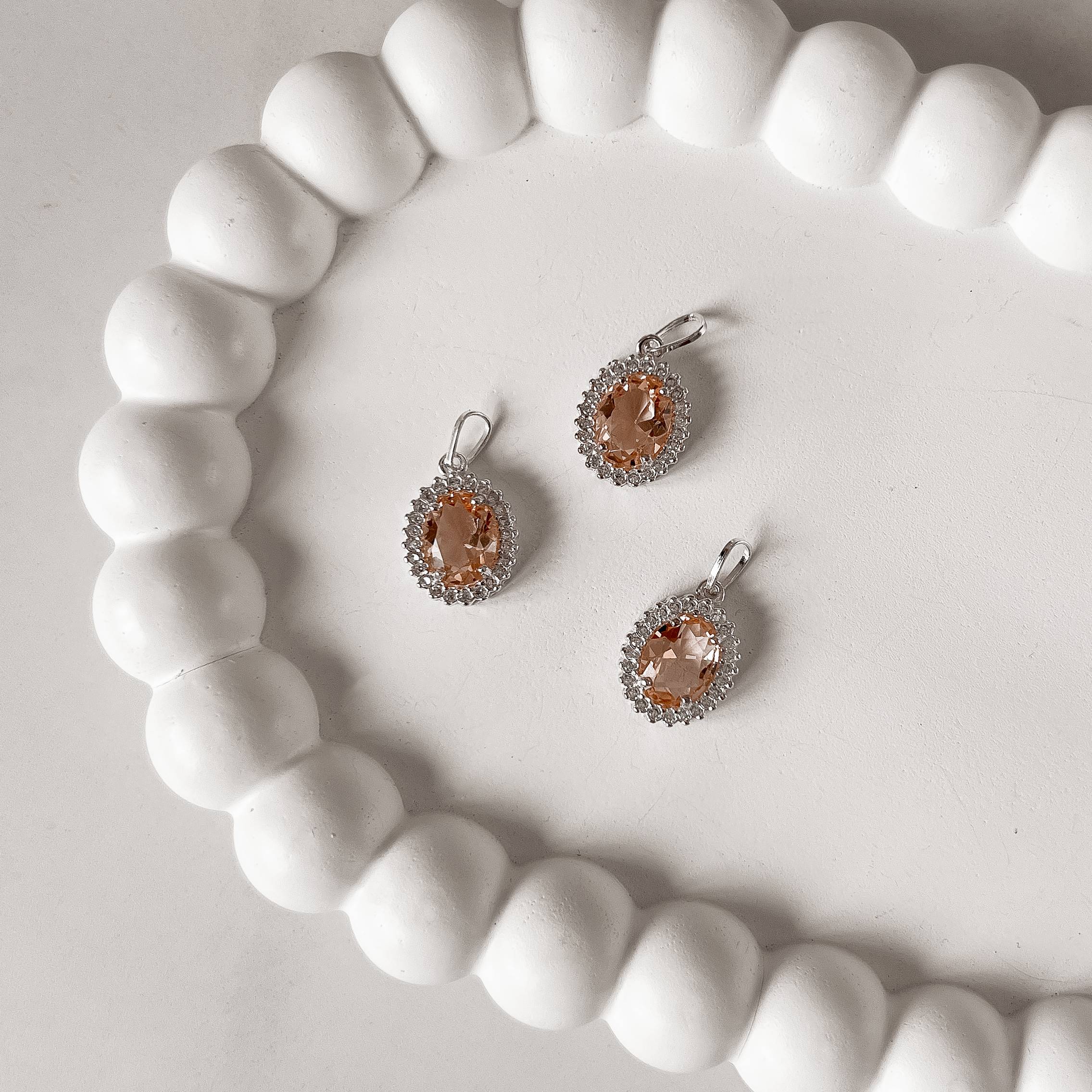 Pingente zircônia oval rose com cravejado 15mm