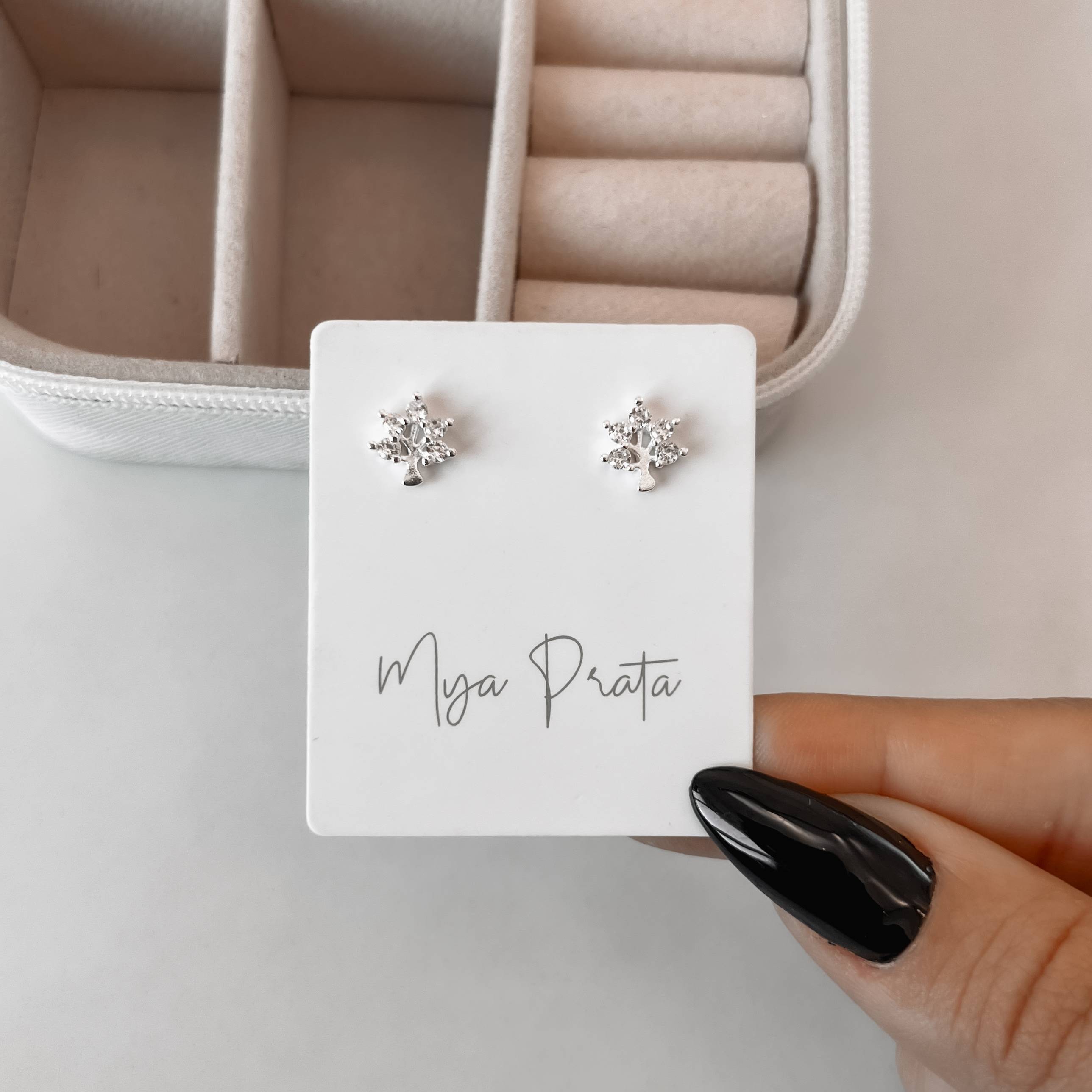 Imagem Brinco árvore cravejada 9mm