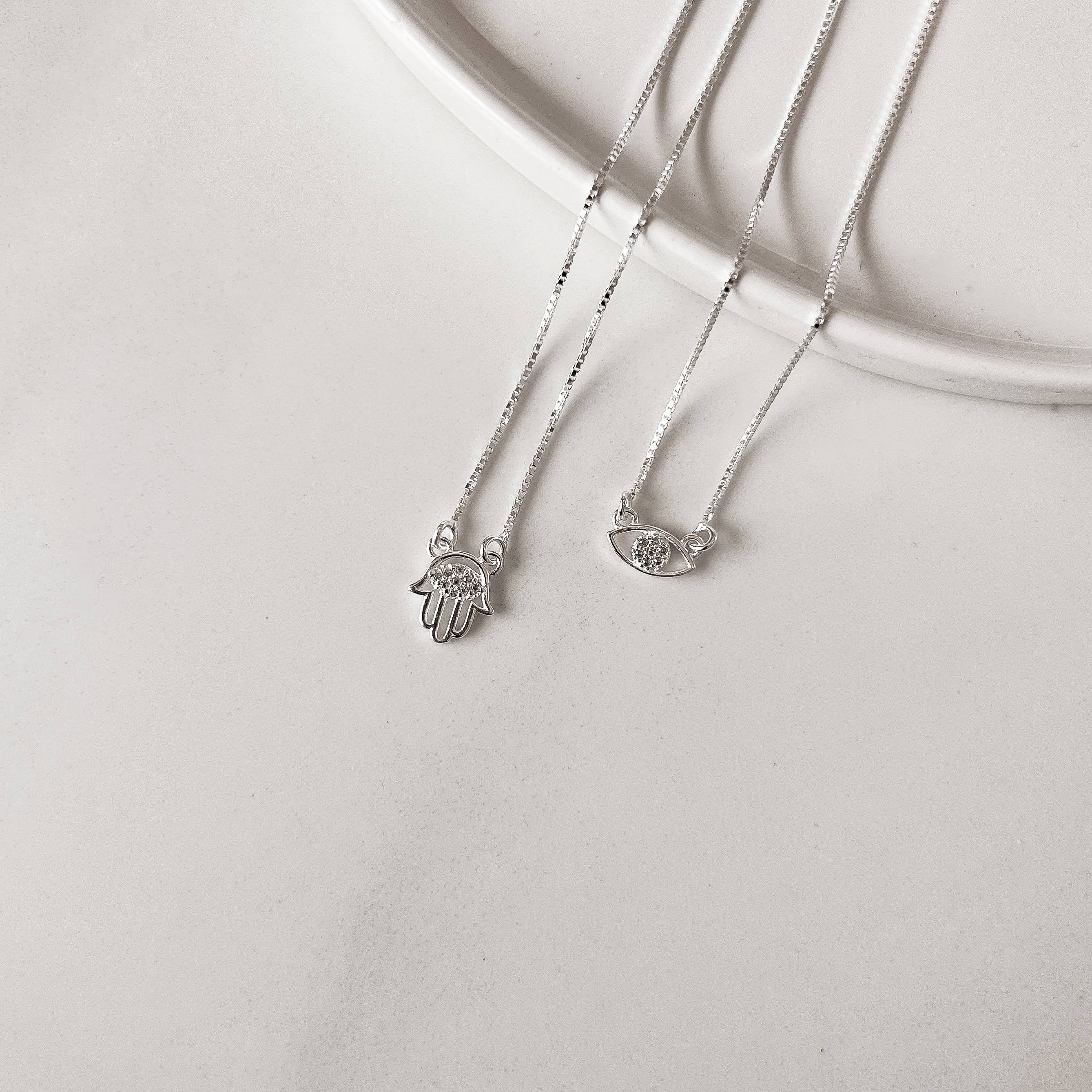 Escapulário mão e olho cravejados v15 60cm