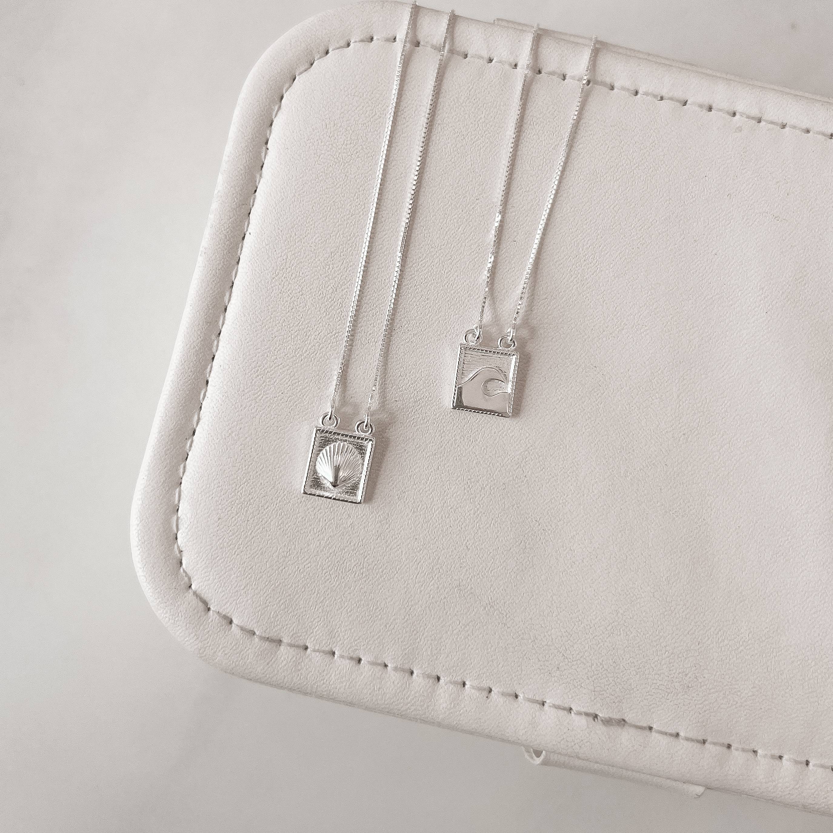 Escapulário placas onda e concha v12 60cm