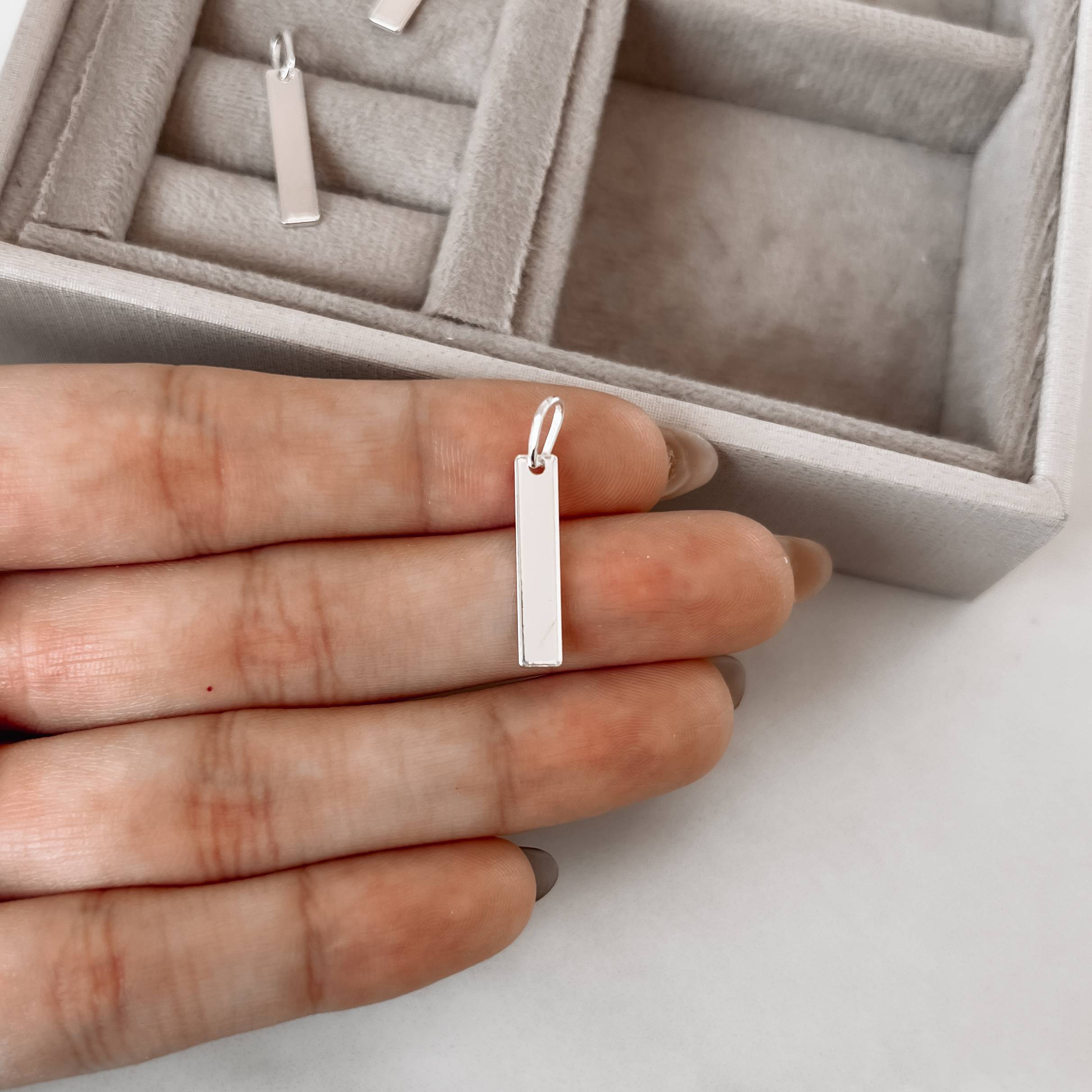 Pingente placa lisa 20mm