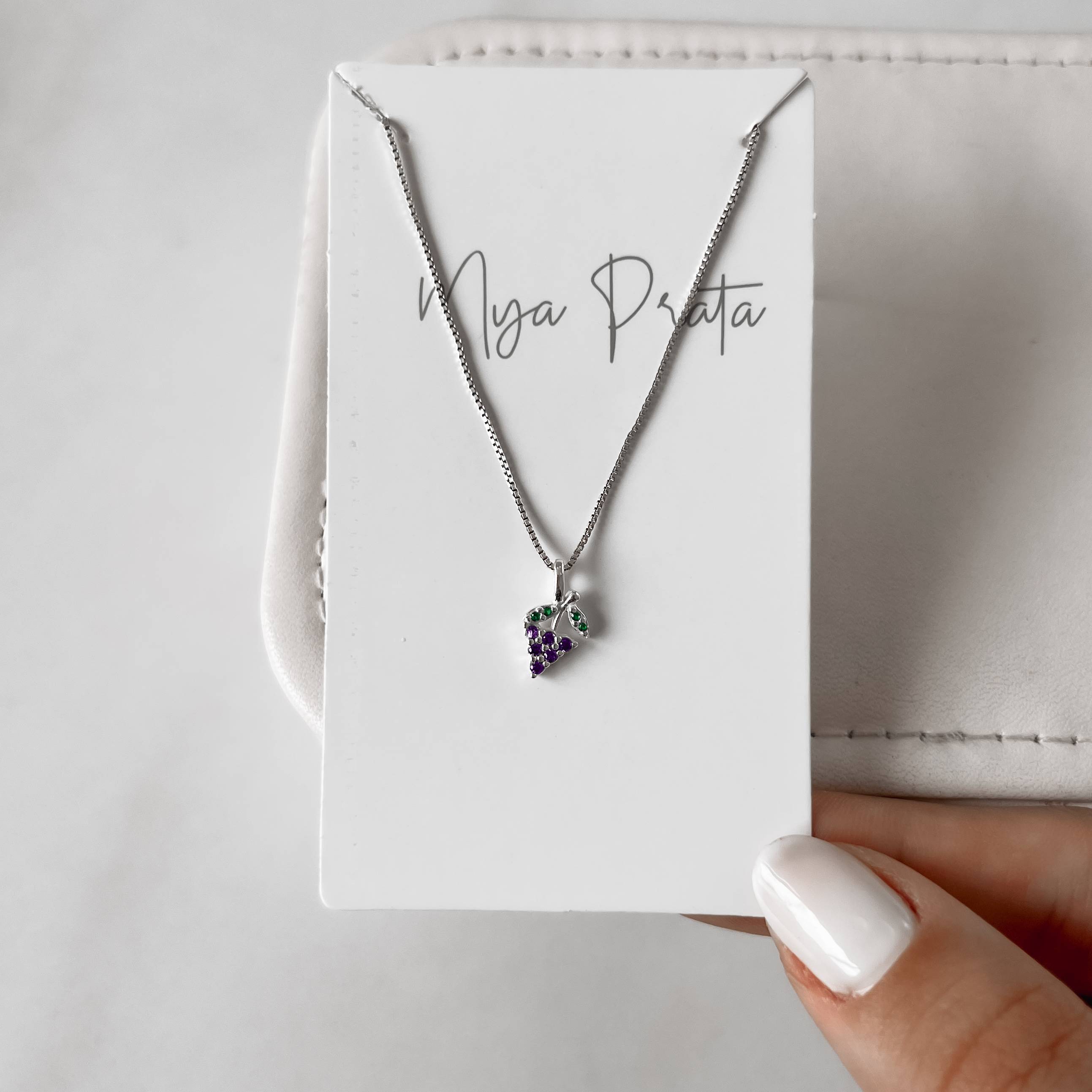 Colar pingente uva com zircônias coloridas 10mm 40cm