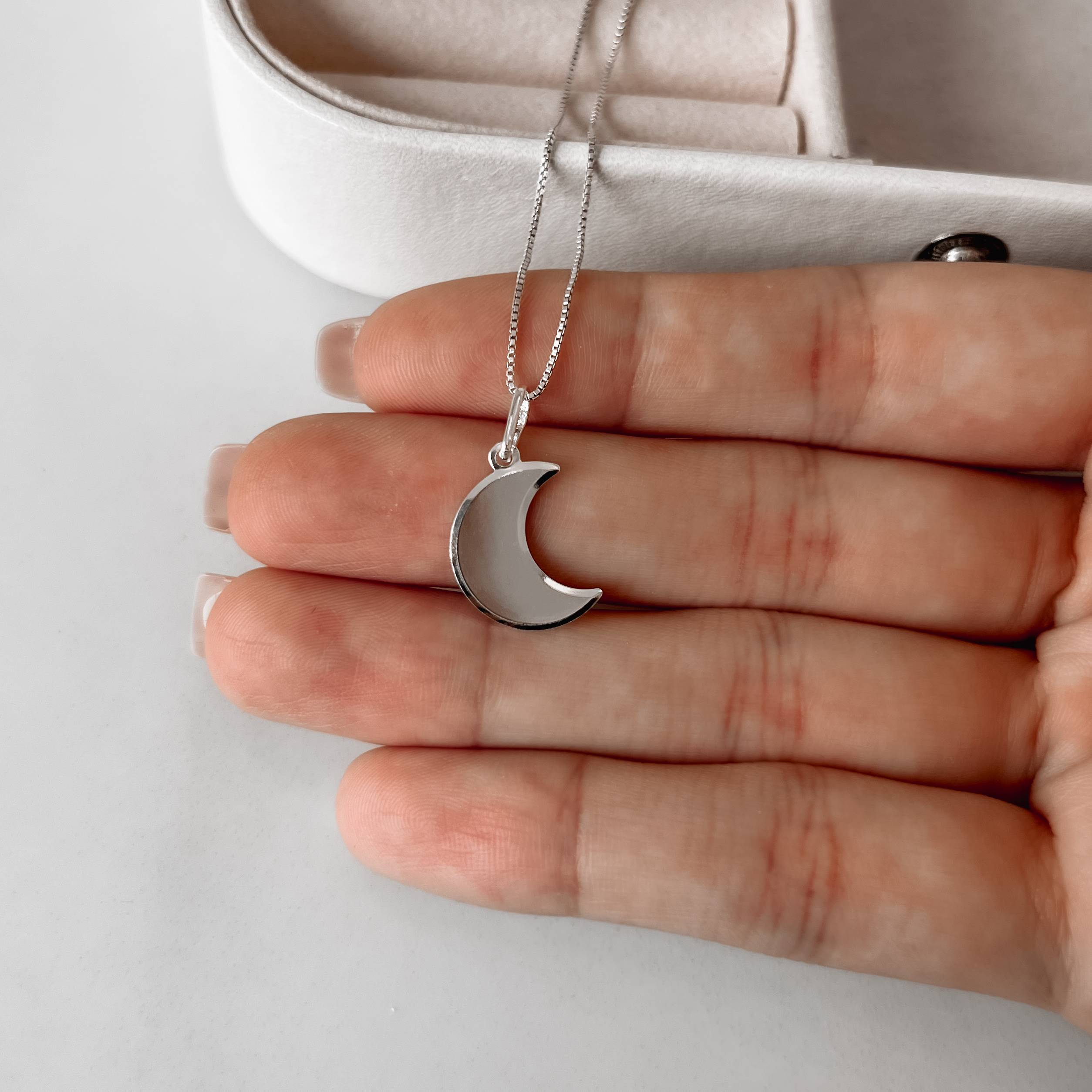 Imagem Secundária Colar pingente lua 12mm 45cm