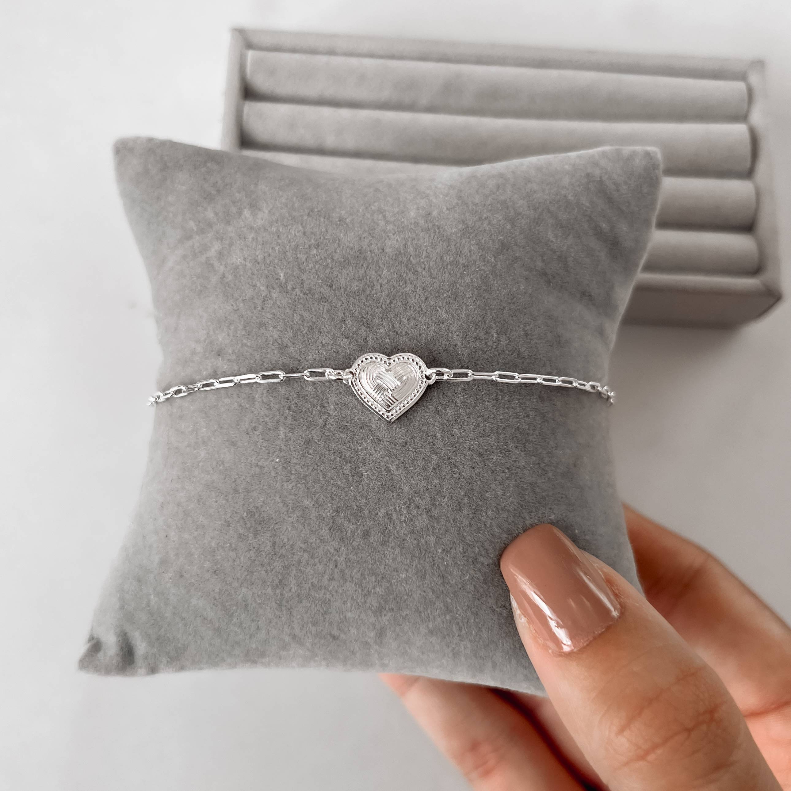 Pulseira entremeio coração trabalhado 13mm