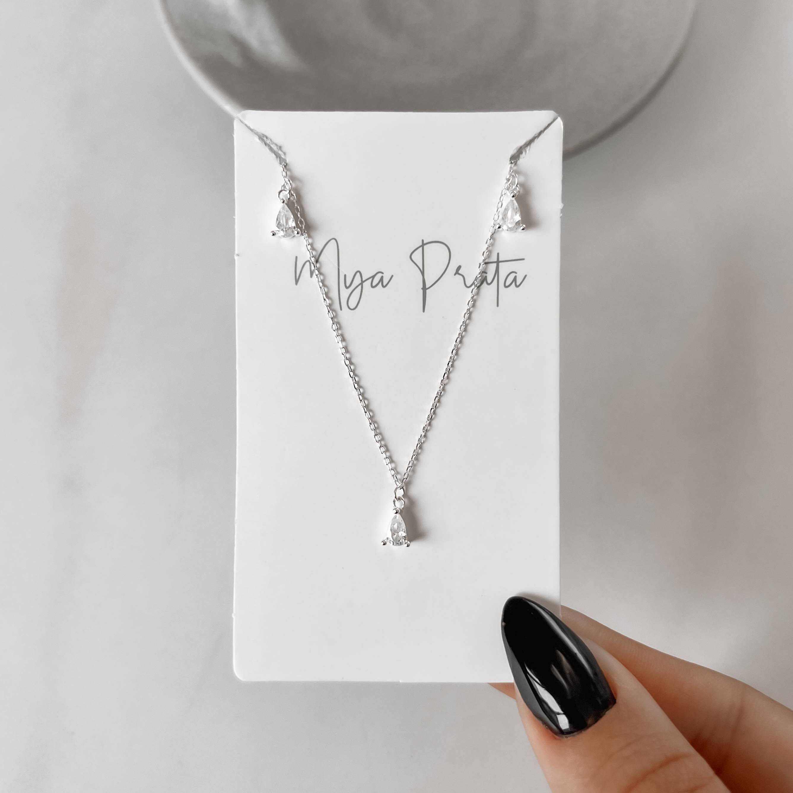 Imagem Secundária Colar pingentes zircônias gota 6mm corrente cartier 40+5cm