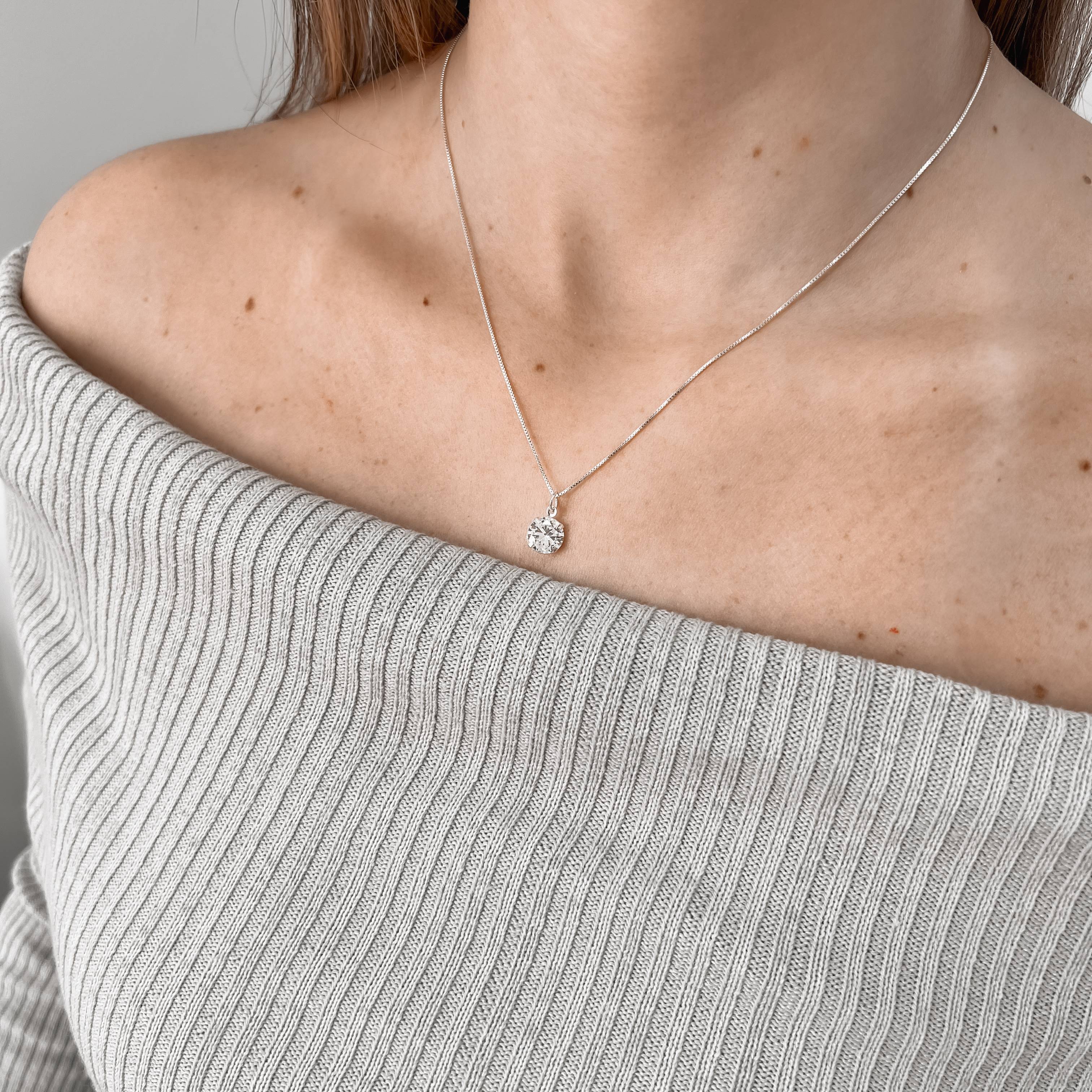 Imagem Colar pingente zircônia redonda 8mm 45cm